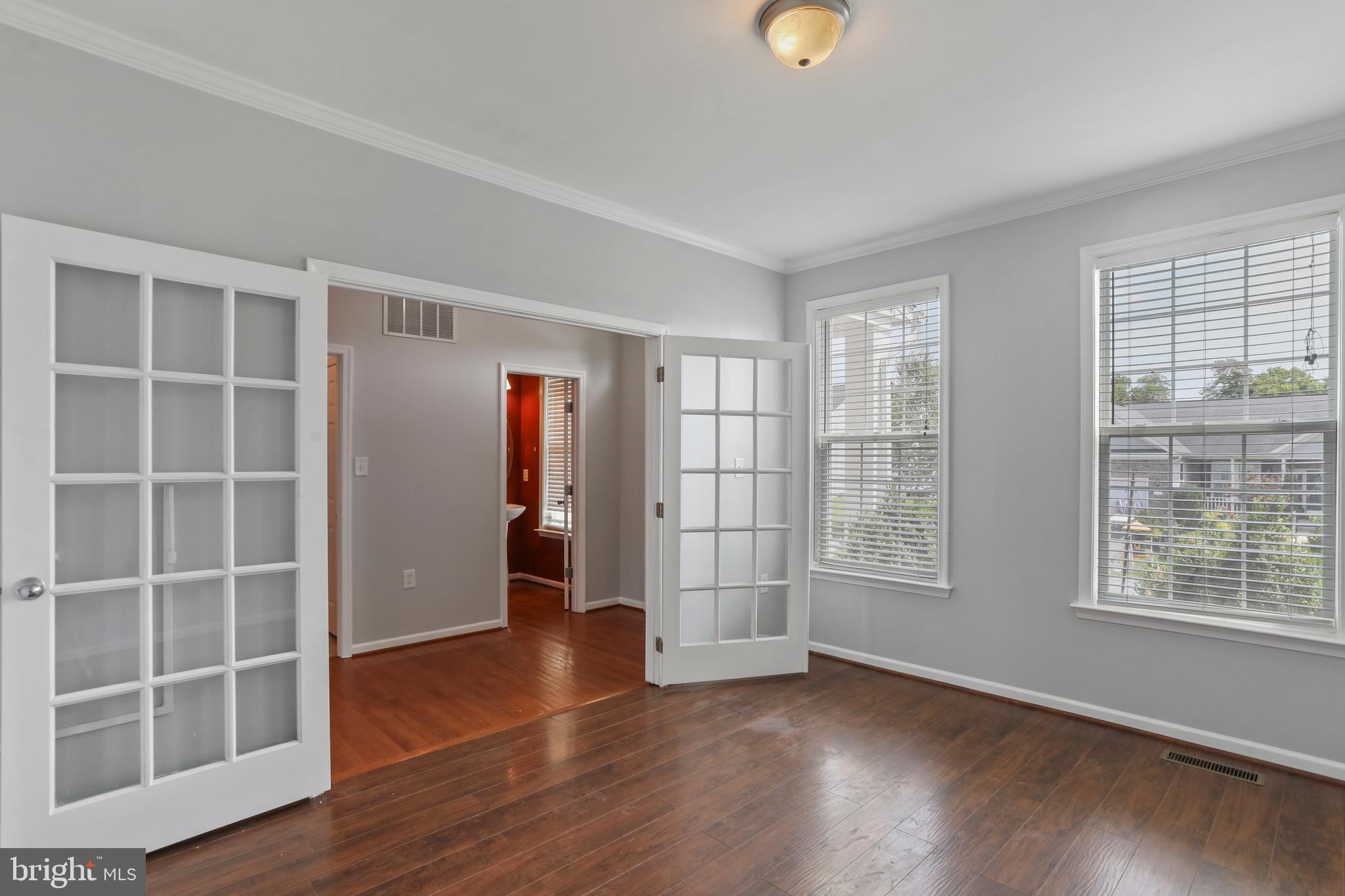 STONEBROOK VILLAGE - Residential