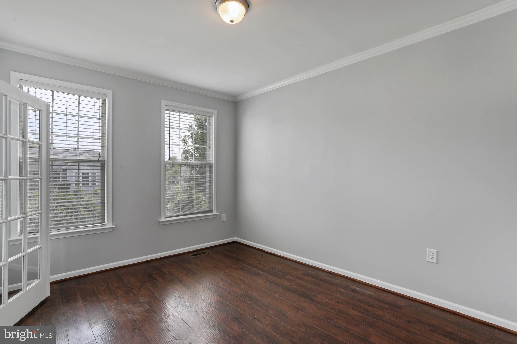 STONEBROOK VILLAGE - Residential