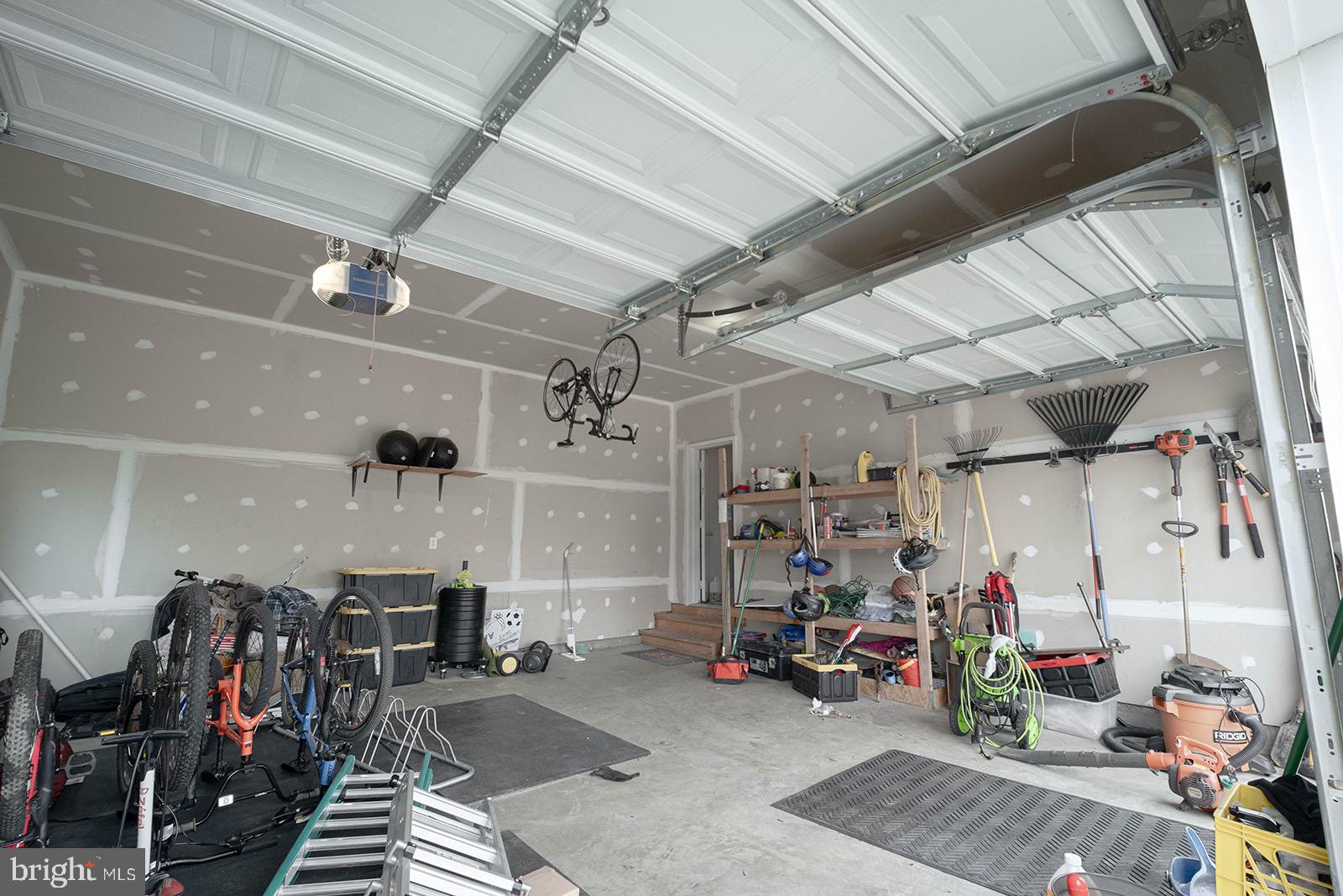 OLD DOMINION GREENS - Residential