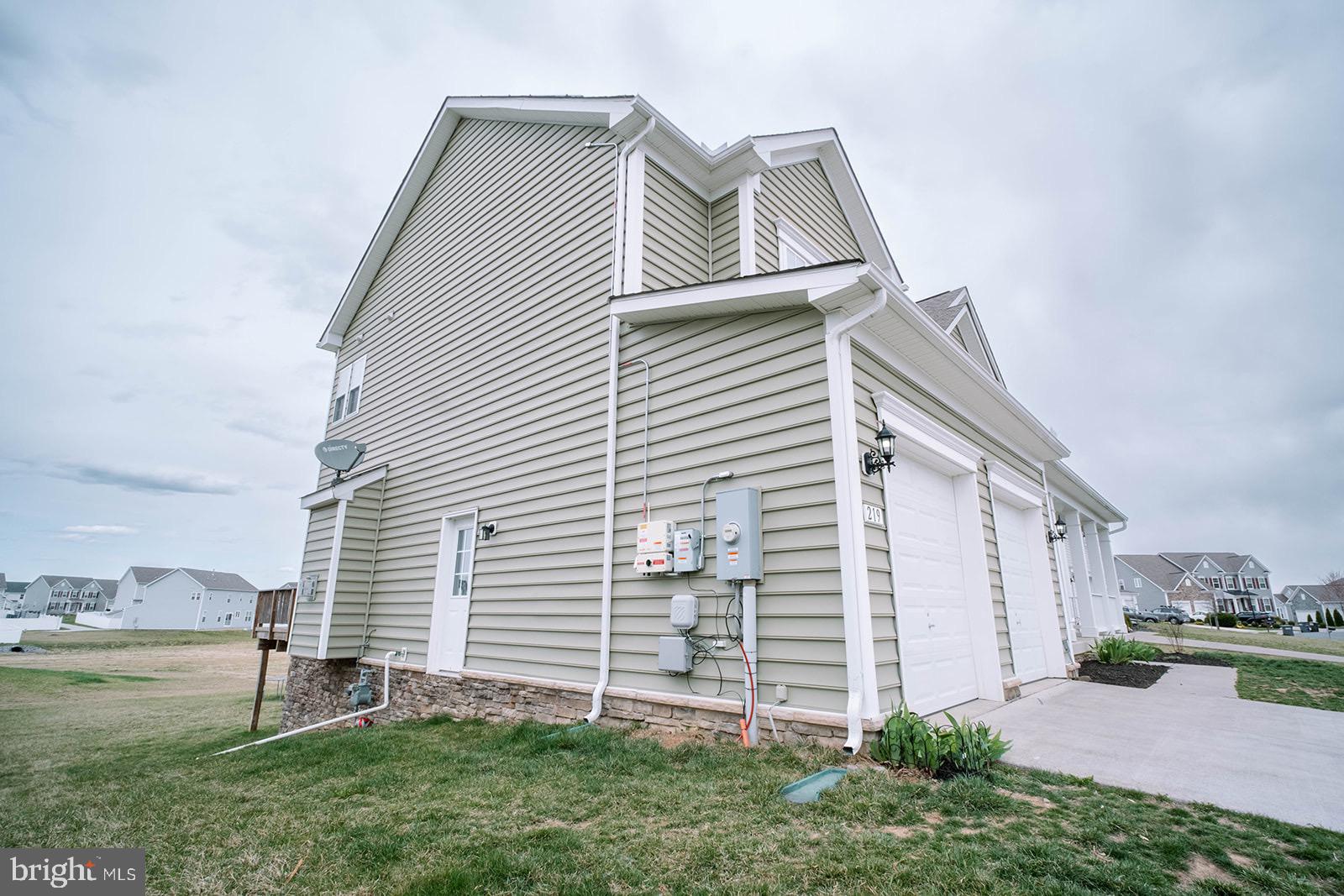 OLD DOMINION GREENS - Residential