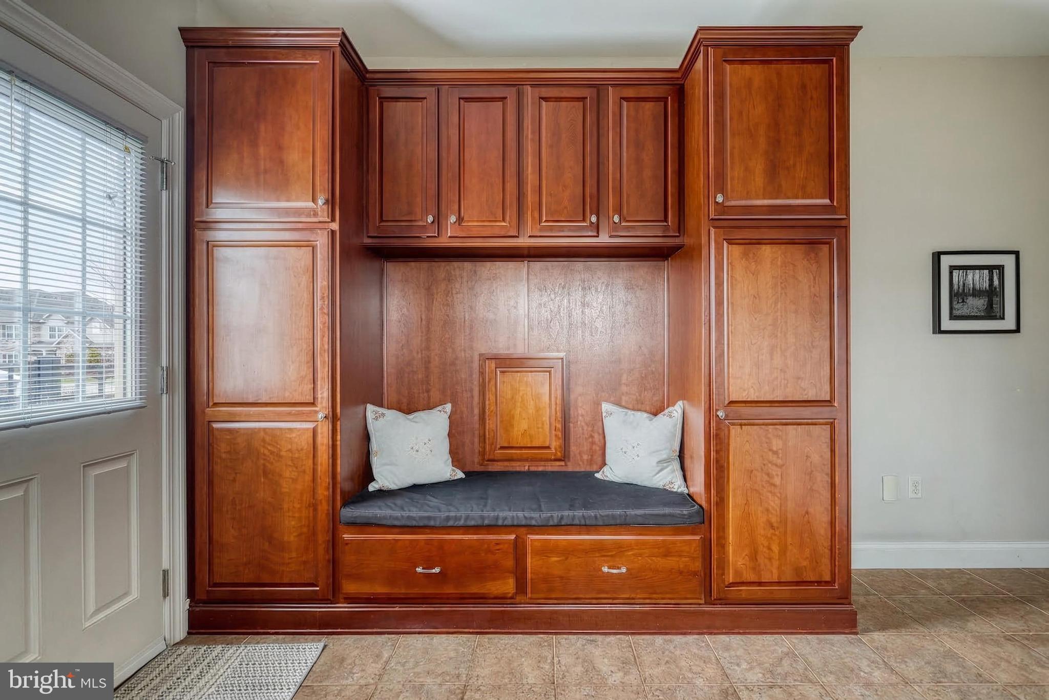 OLDE FORGE - Residential