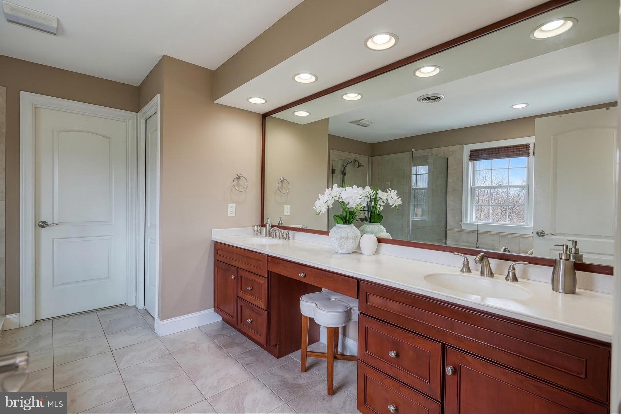 OLDE FORGE - Residential