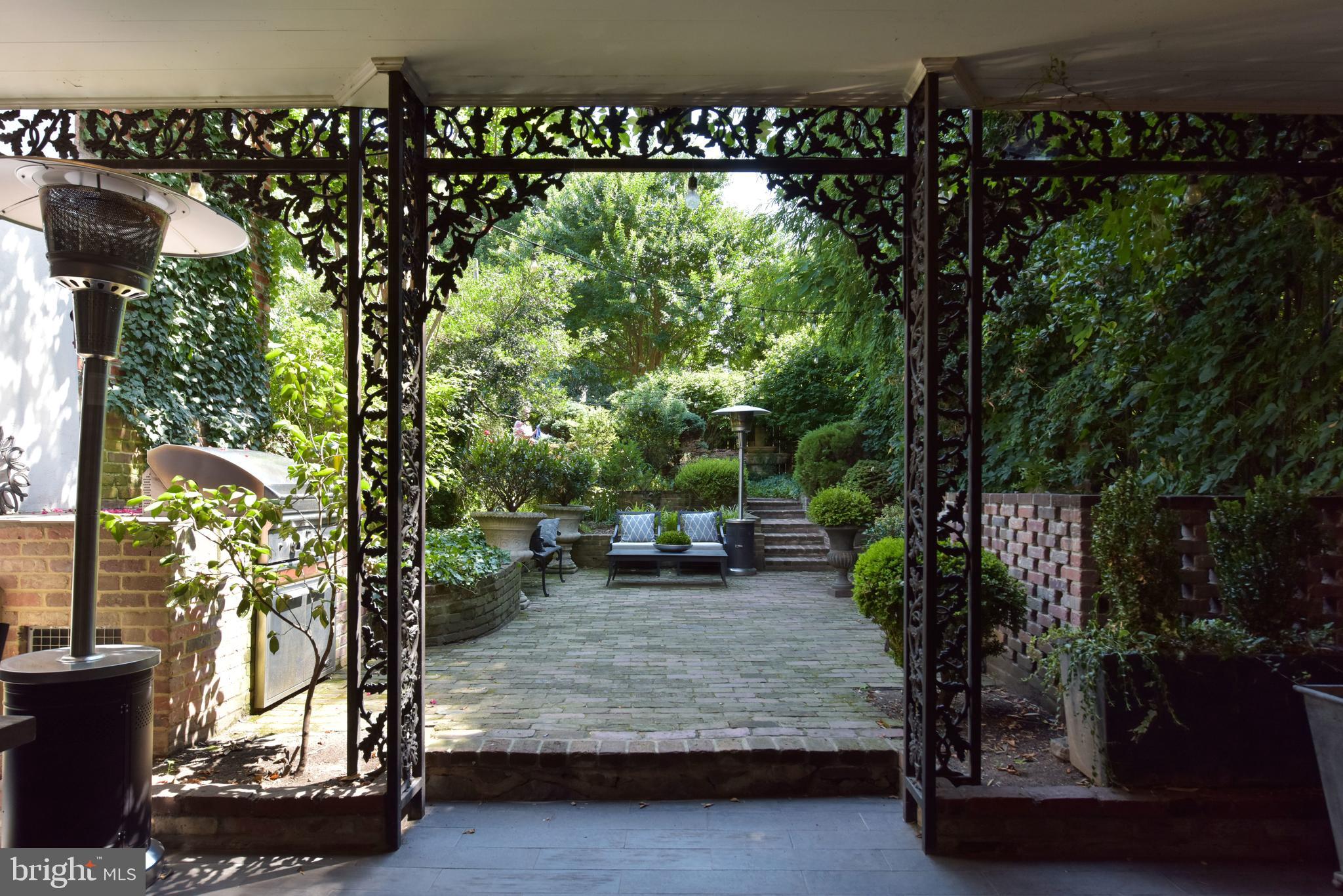 OLD TOWN - Residential