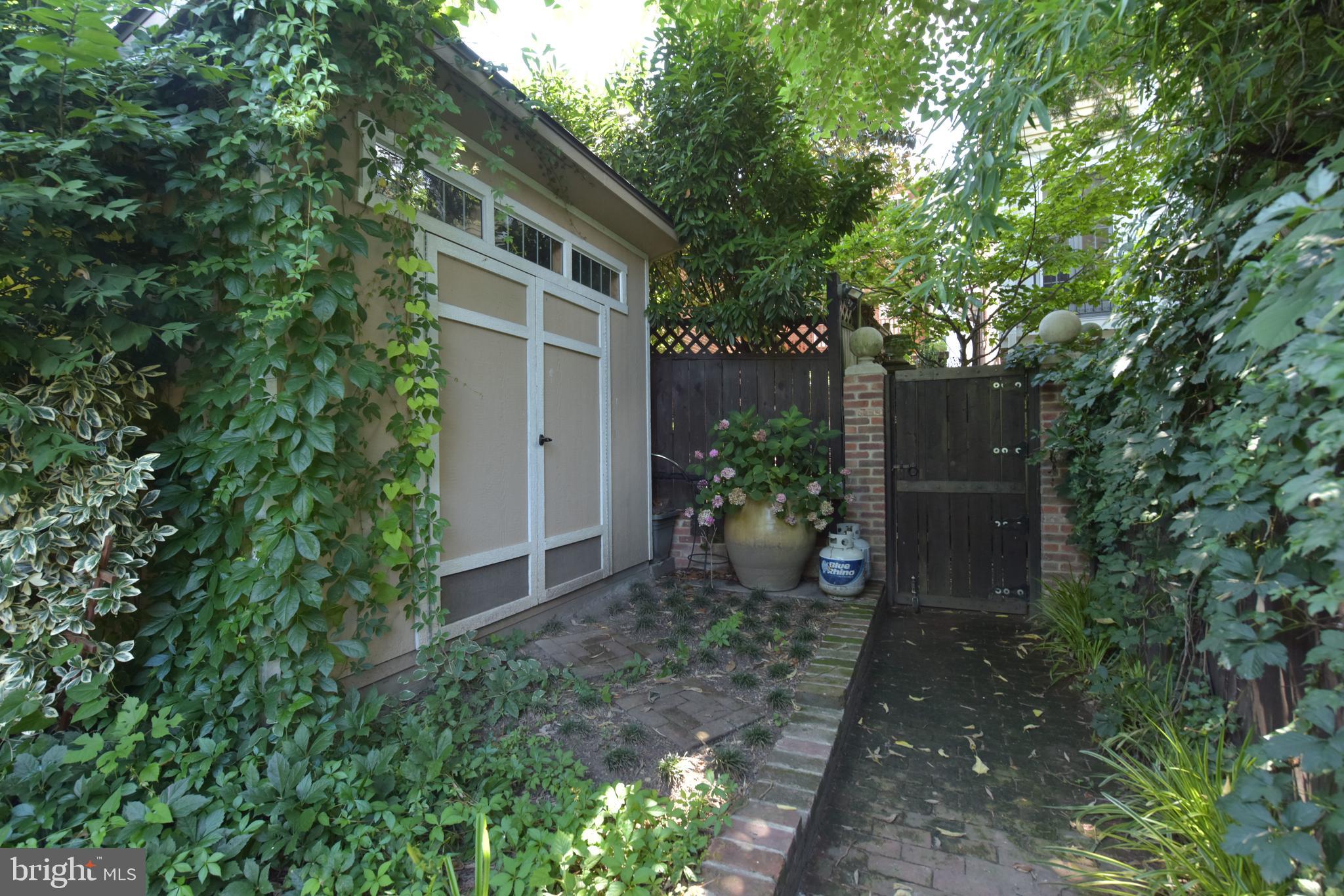 OLD TOWN - Residential