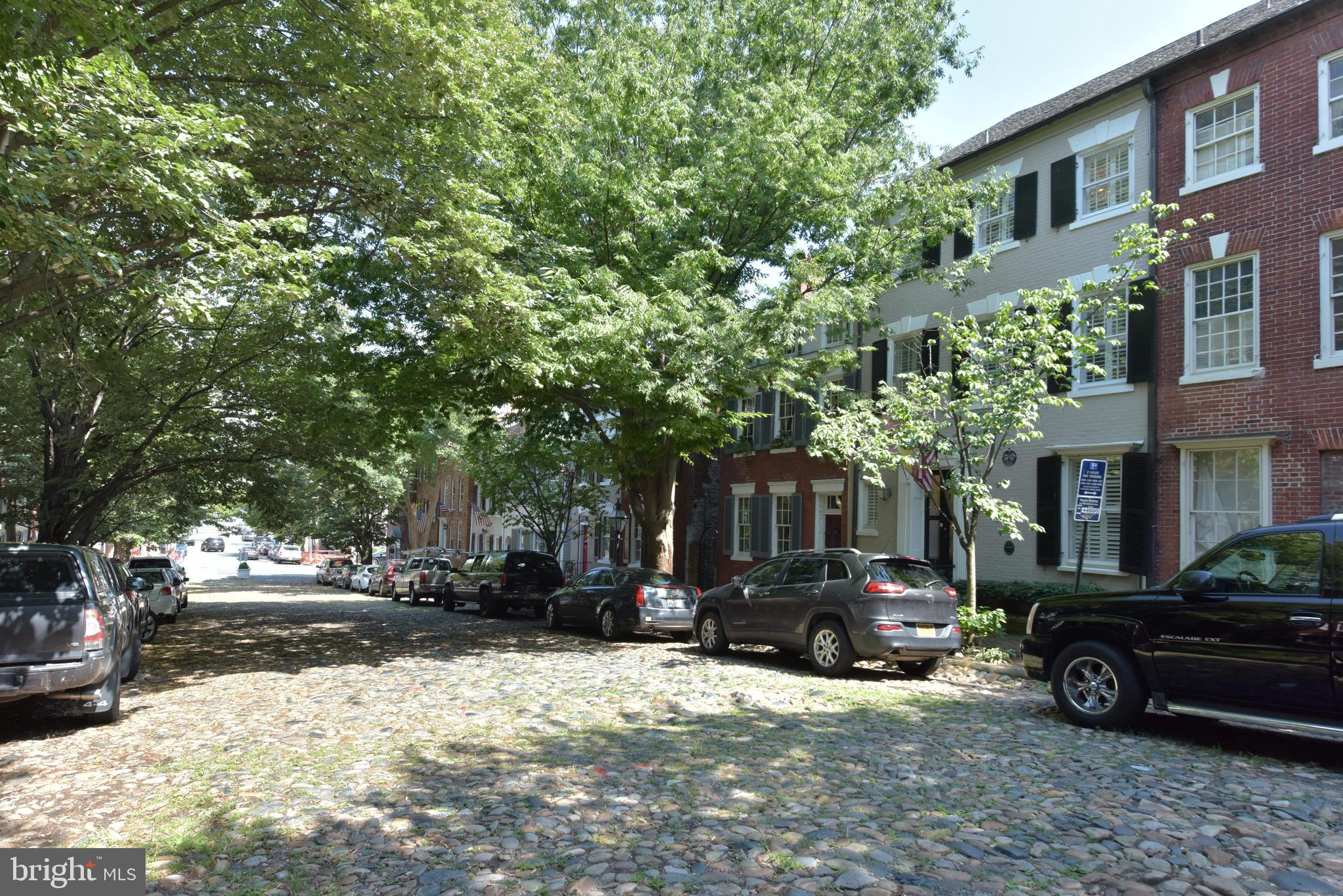 OLD TOWN - Residential