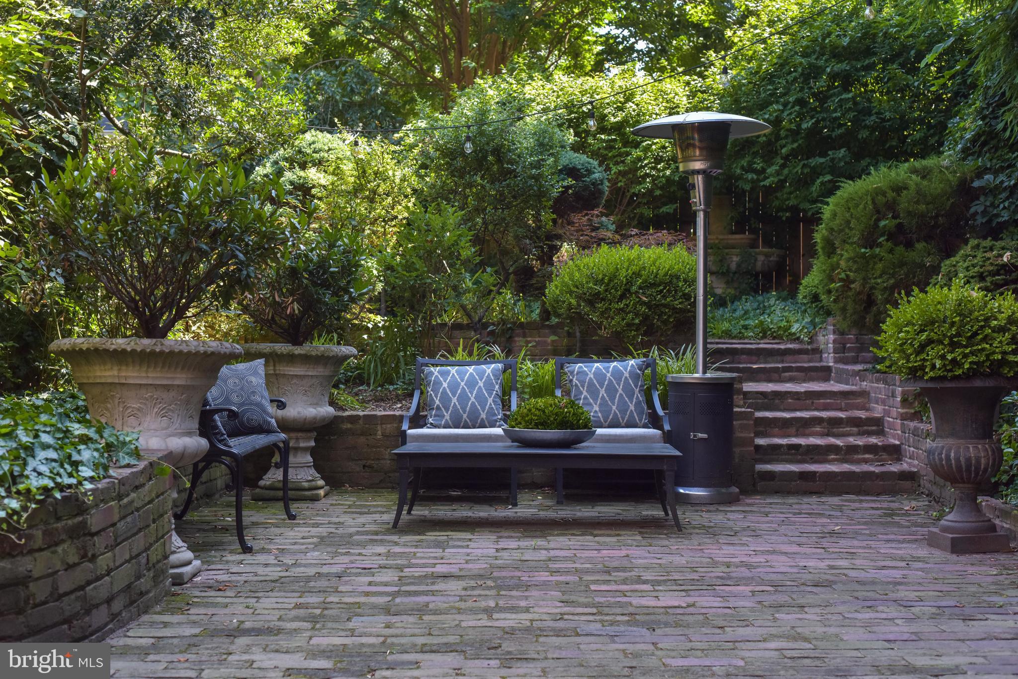 OLD TOWN - Residential