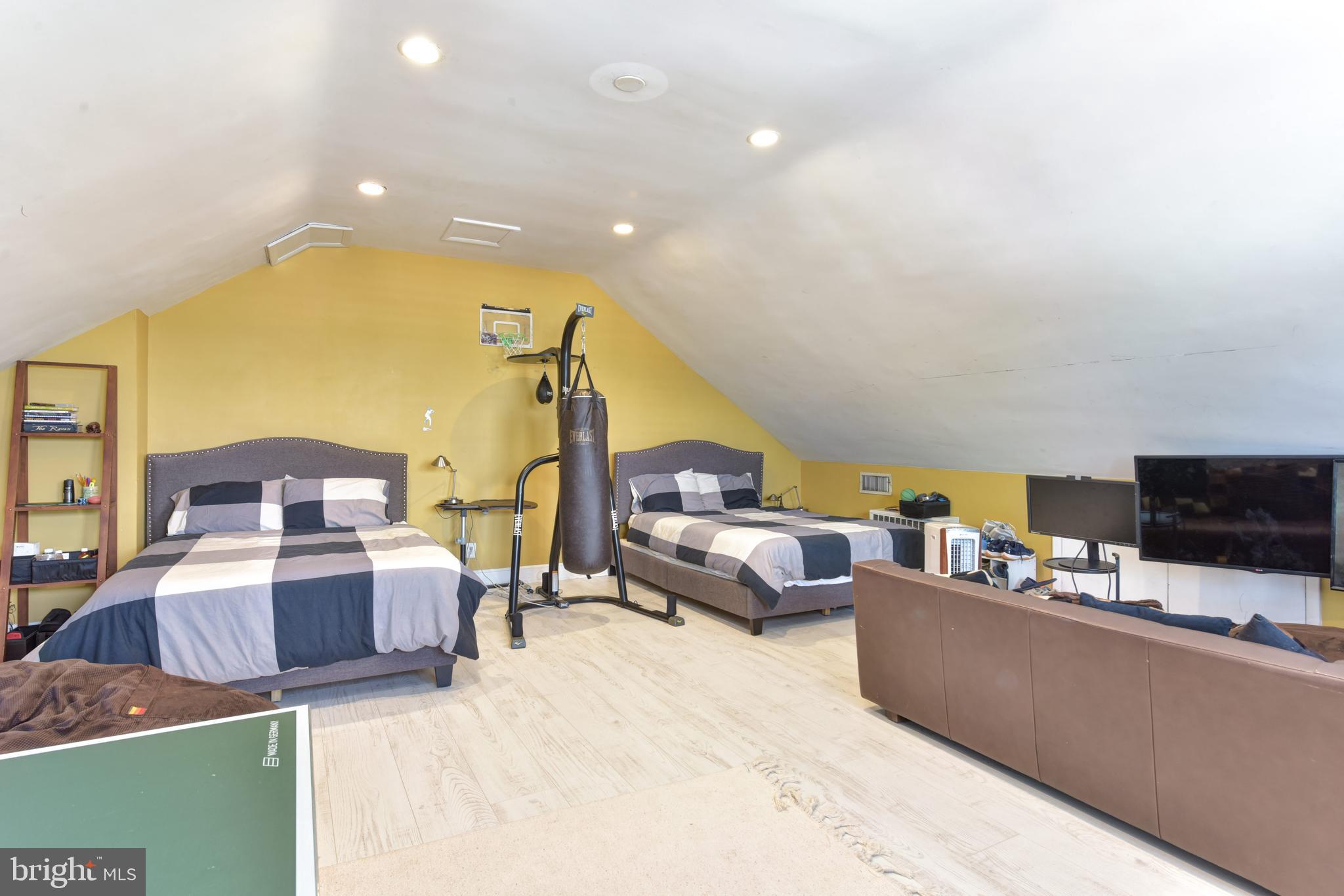 OLD TOWN - Residential