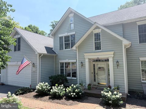 Homes For Sale - 102 Julie Court<br/> Frederick County, WINCHESTER, VA 22602