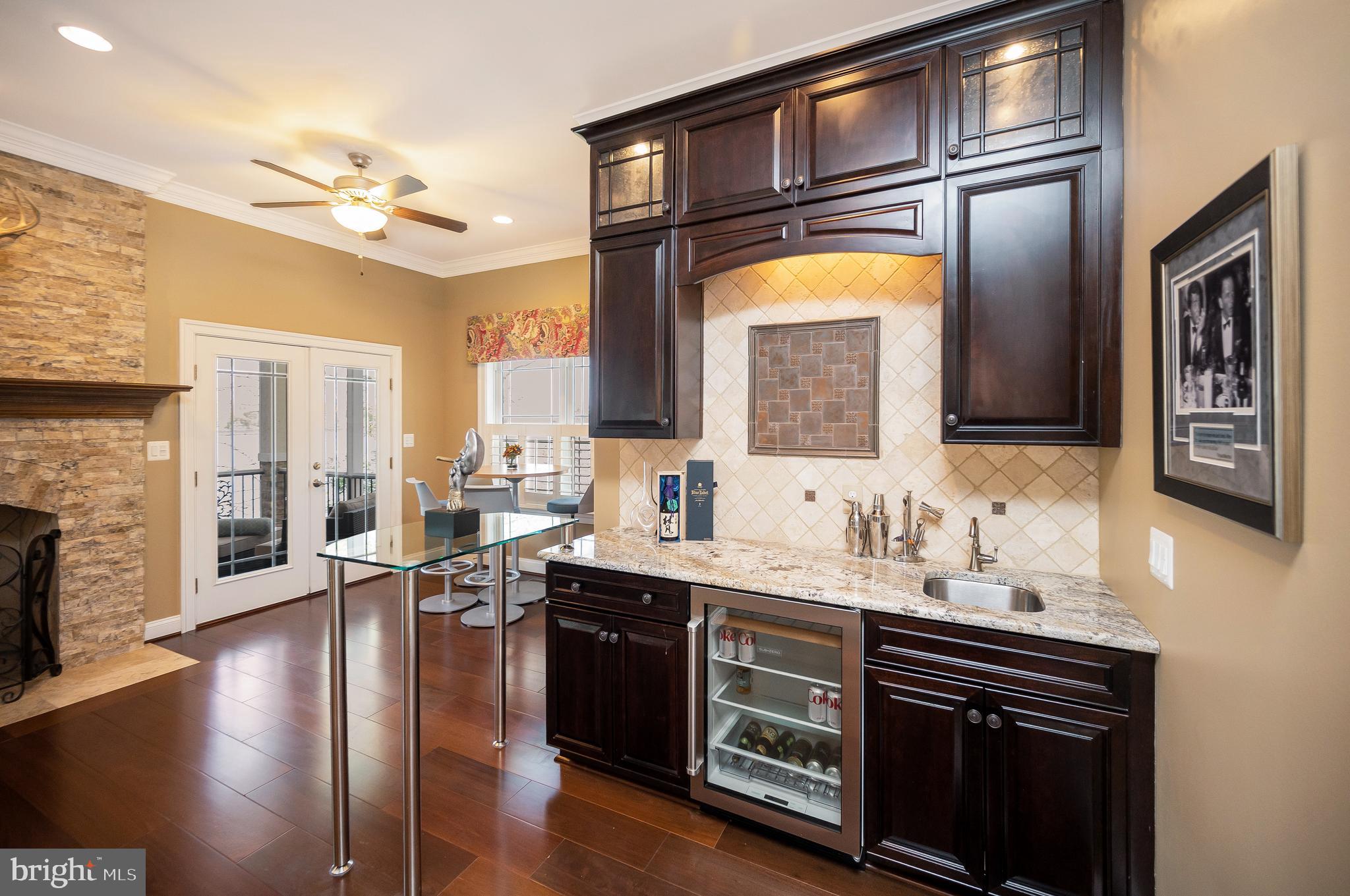 LAKE OF THE WOODS - Residential