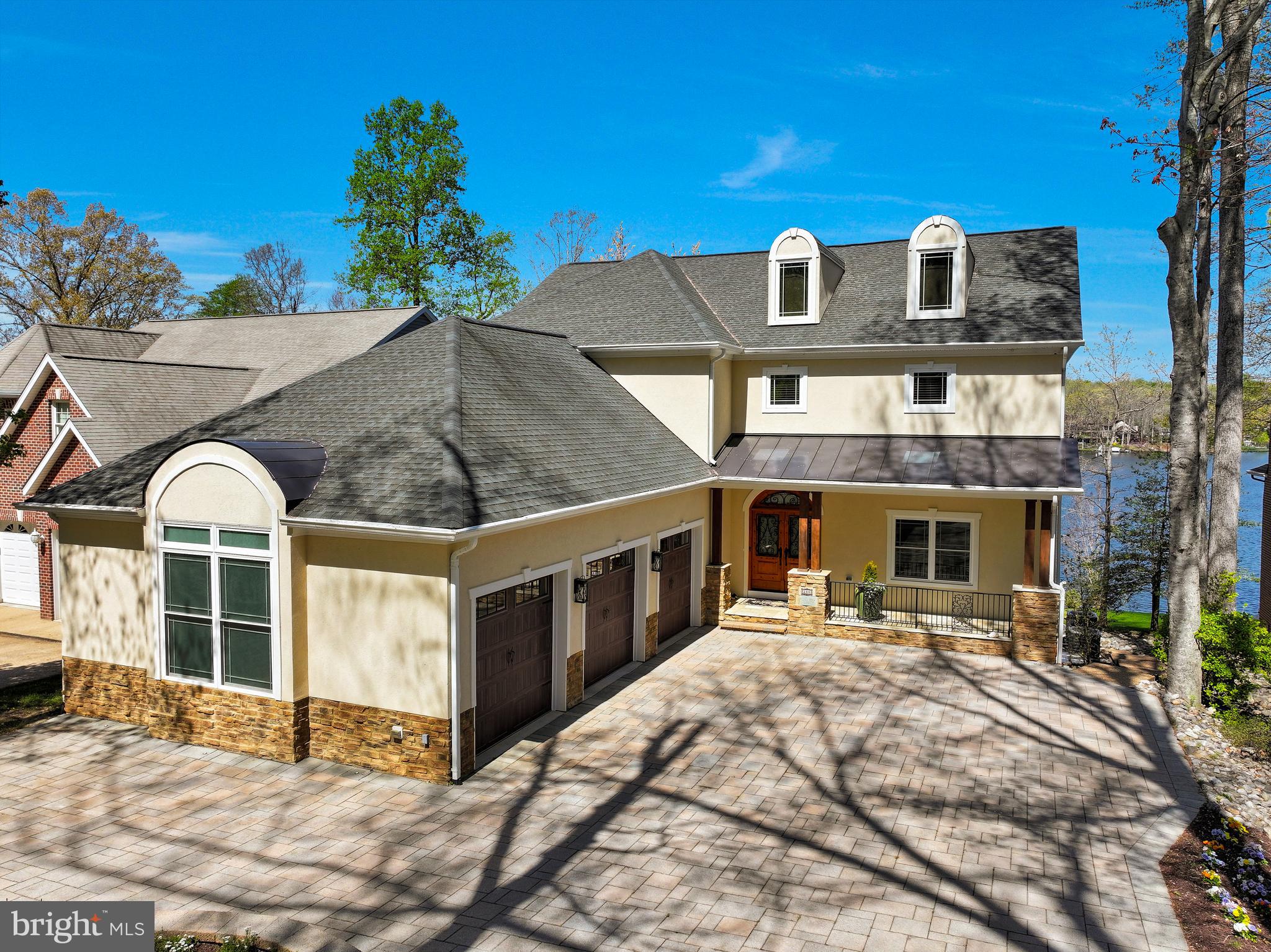 LAKE OF THE WOODS - Residential