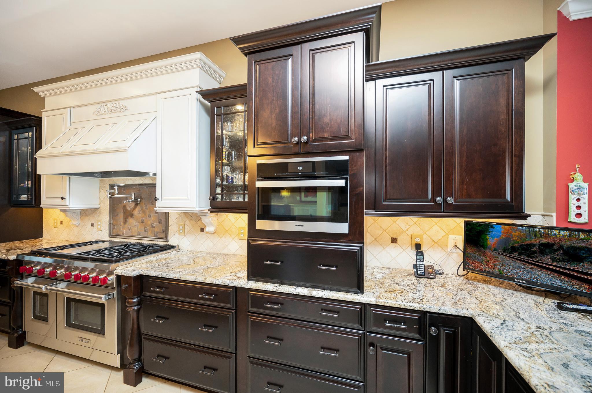 LAKE OF THE WOODS - Residential