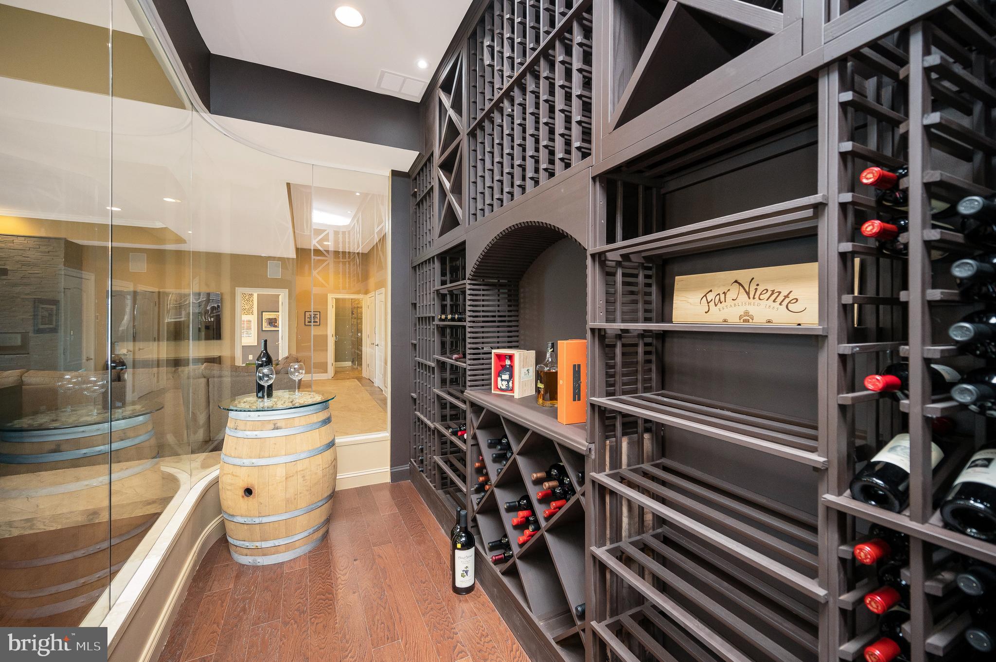 LAKE OF THE WOODS - Residential