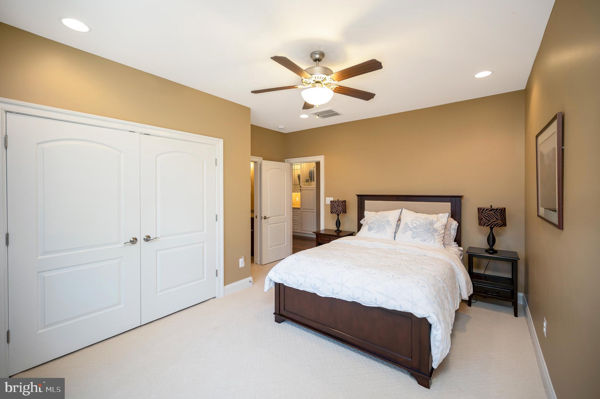 LAKE OF THE WOODS - Residential