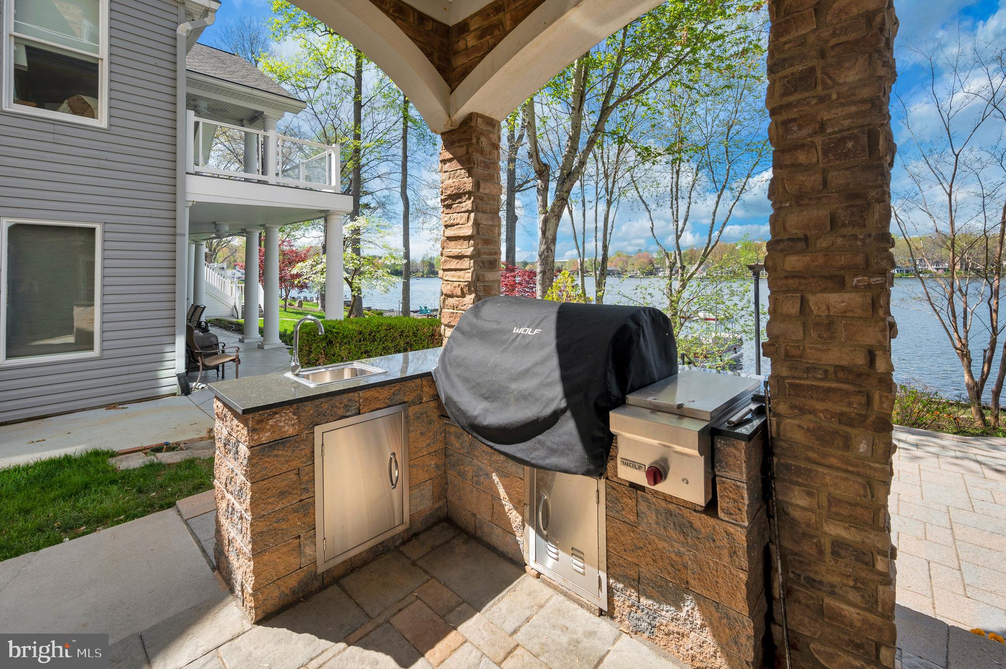 LAKE OF THE WOODS - Residential