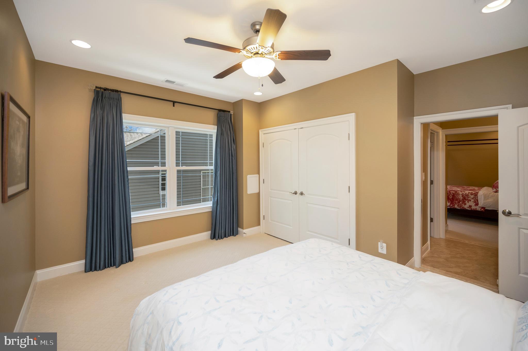 LAKE OF THE WOODS - Residential