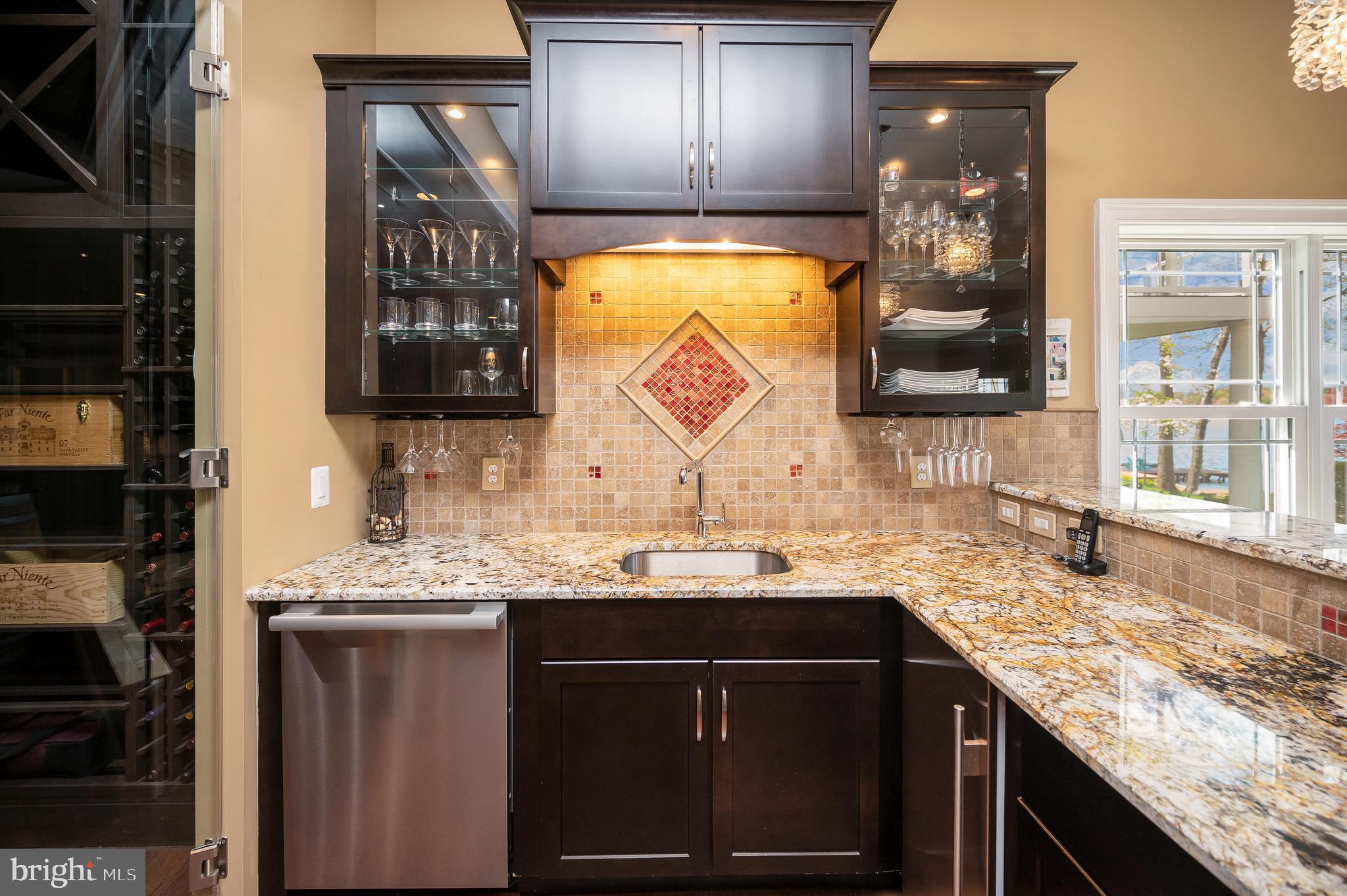 LAKE OF THE WOODS - Residential