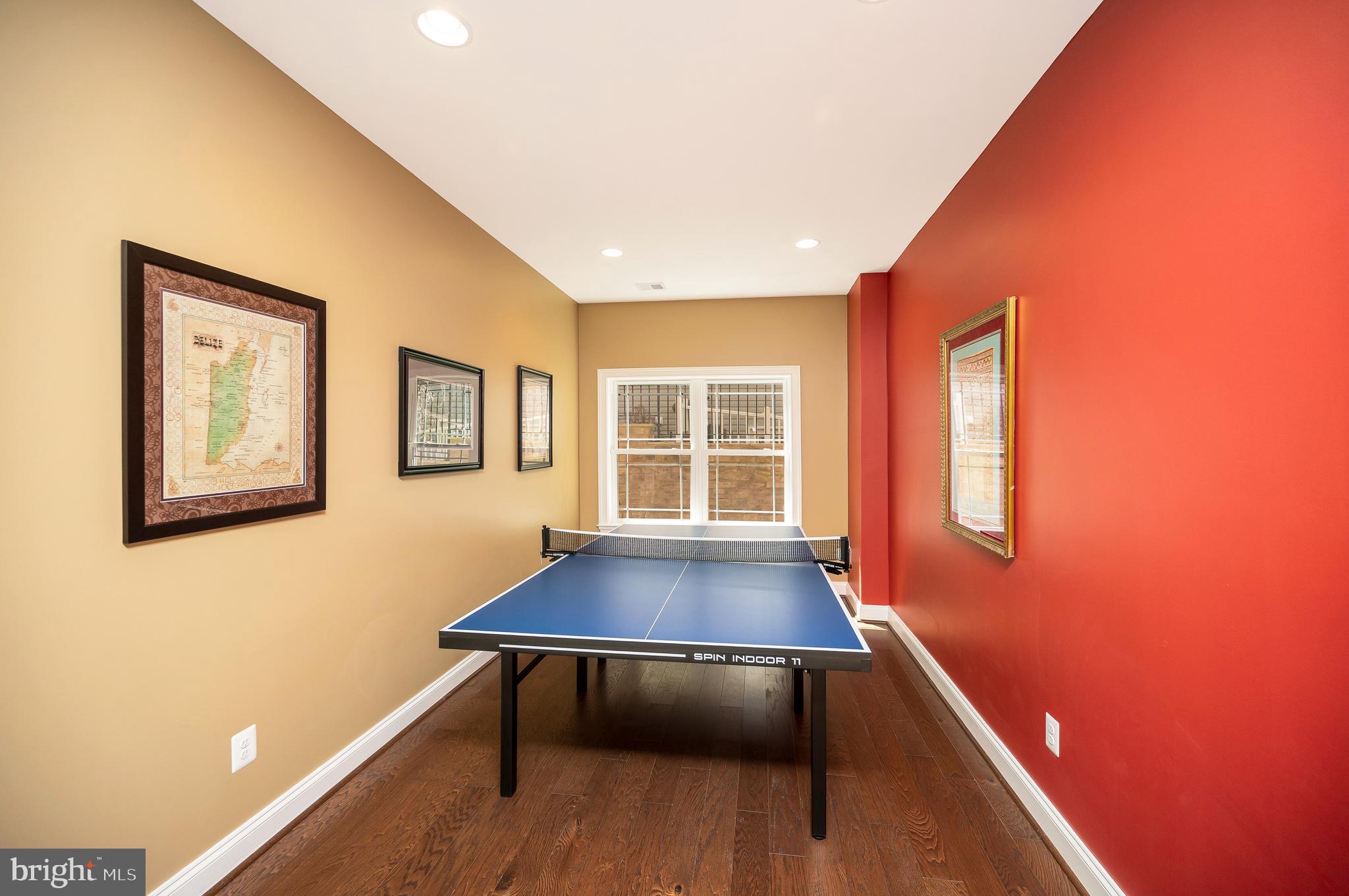 LAKE OF THE WOODS - Residential