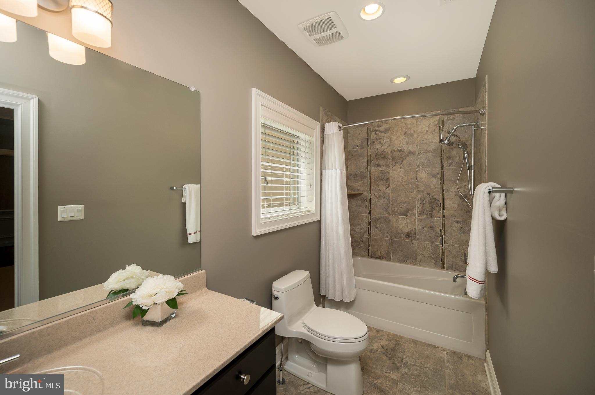 LAKE OF THE WOODS - Residential