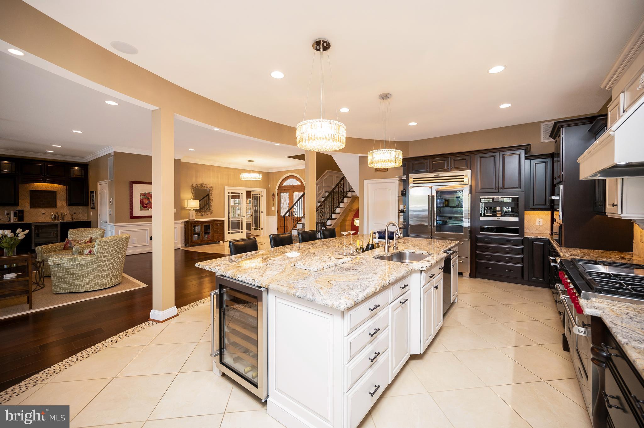 LAKE OF THE WOODS - Residential