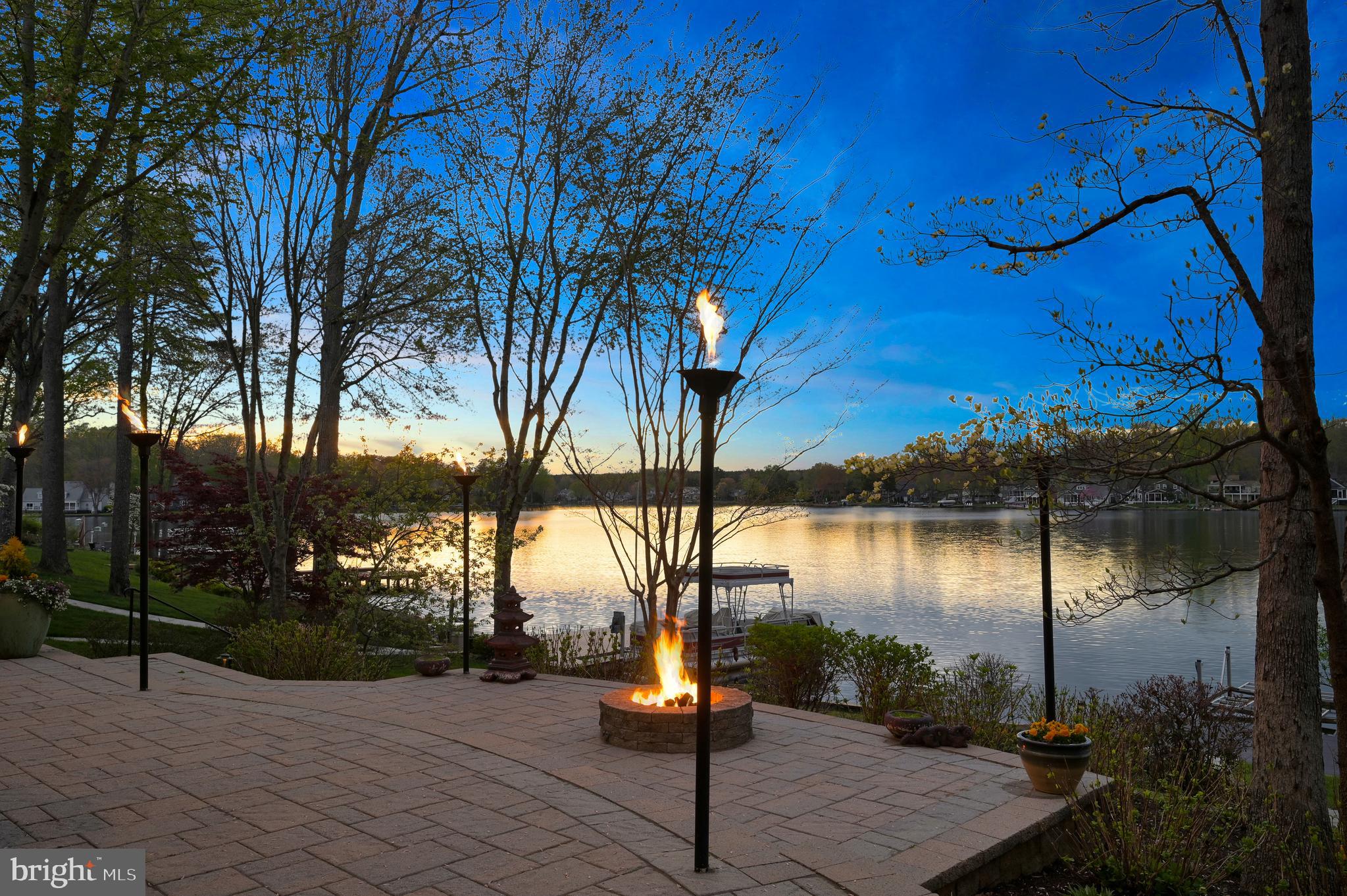 LAKE OF THE WOODS - Residential