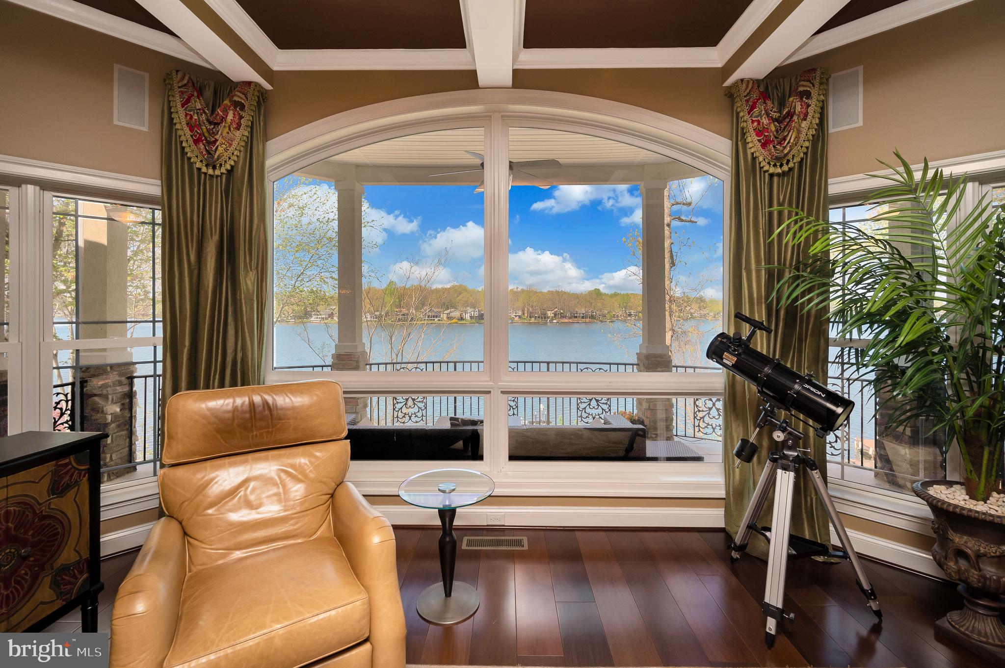 LAKE OF THE WOODS - Residential