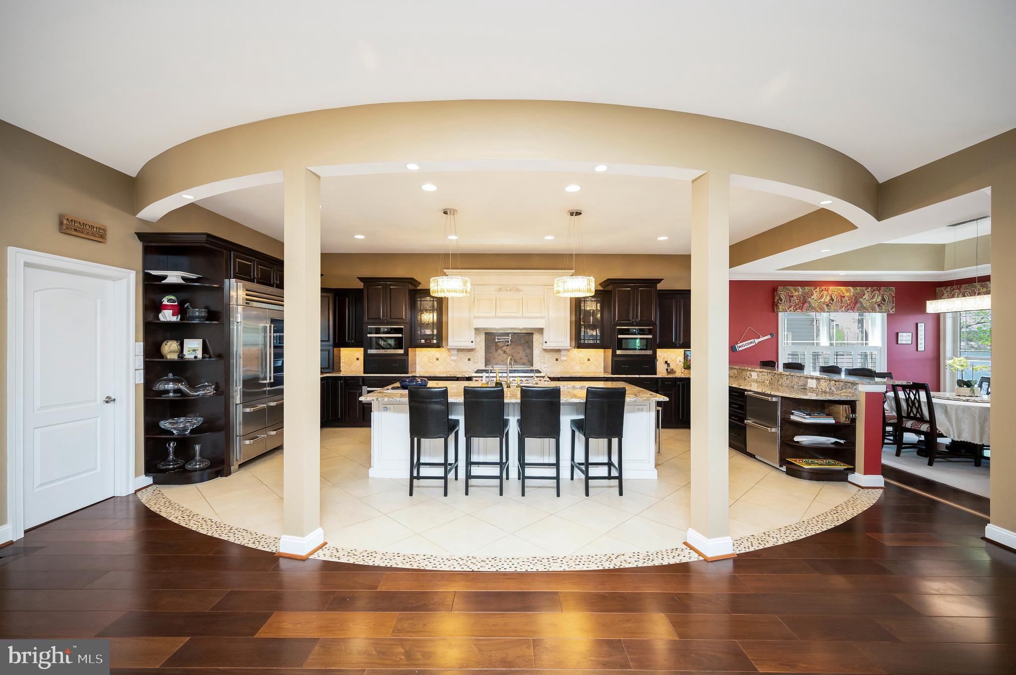 LAKE OF THE WOODS - Residential