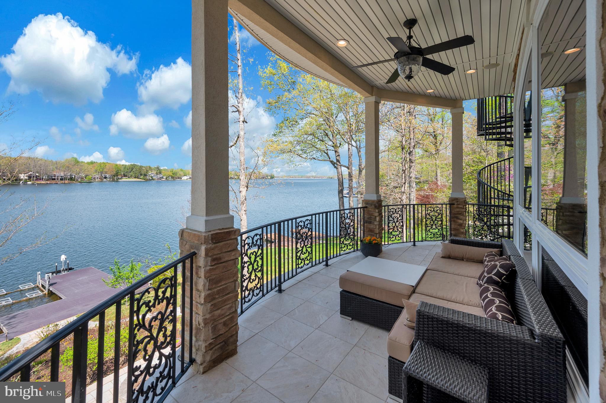 LAKE OF THE WOODS - Residential