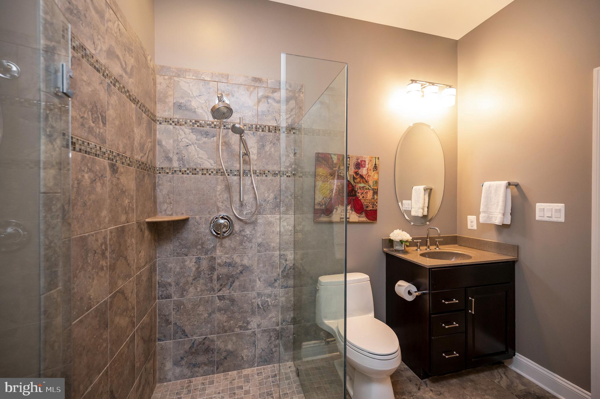 LAKE OF THE WOODS - Residential