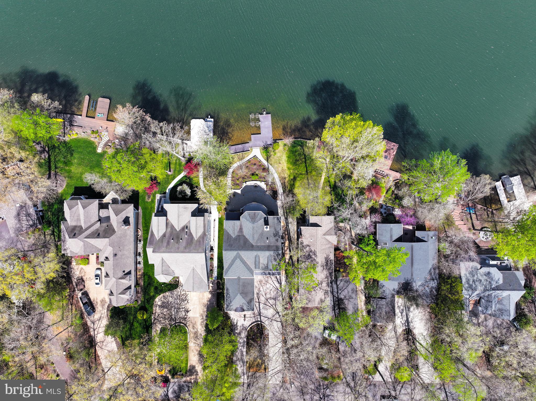 LAKE OF THE WOODS - Residential