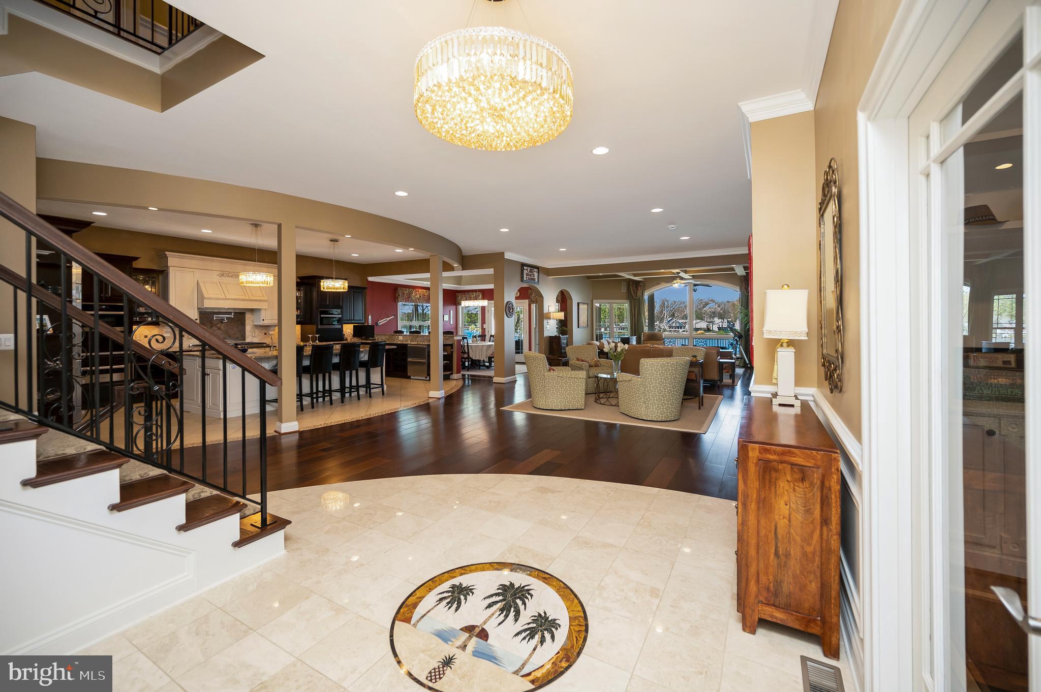 LAKE OF THE WOODS - Residential