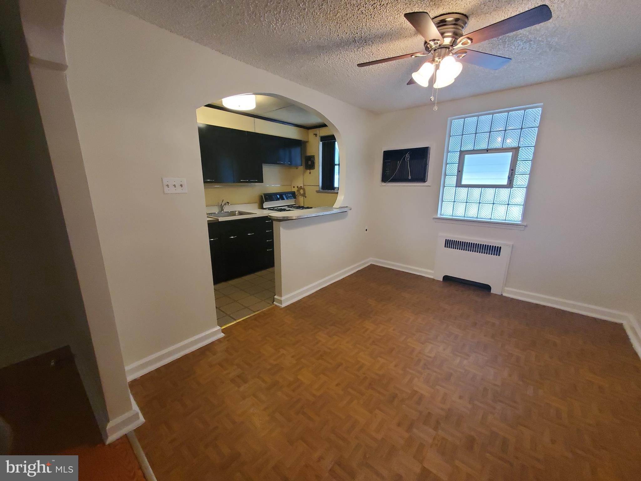 MAYFAIR - Residential Lease