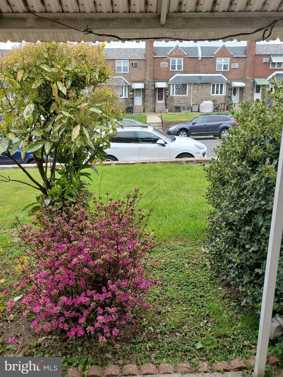 MAYFAIR - Residential Lease