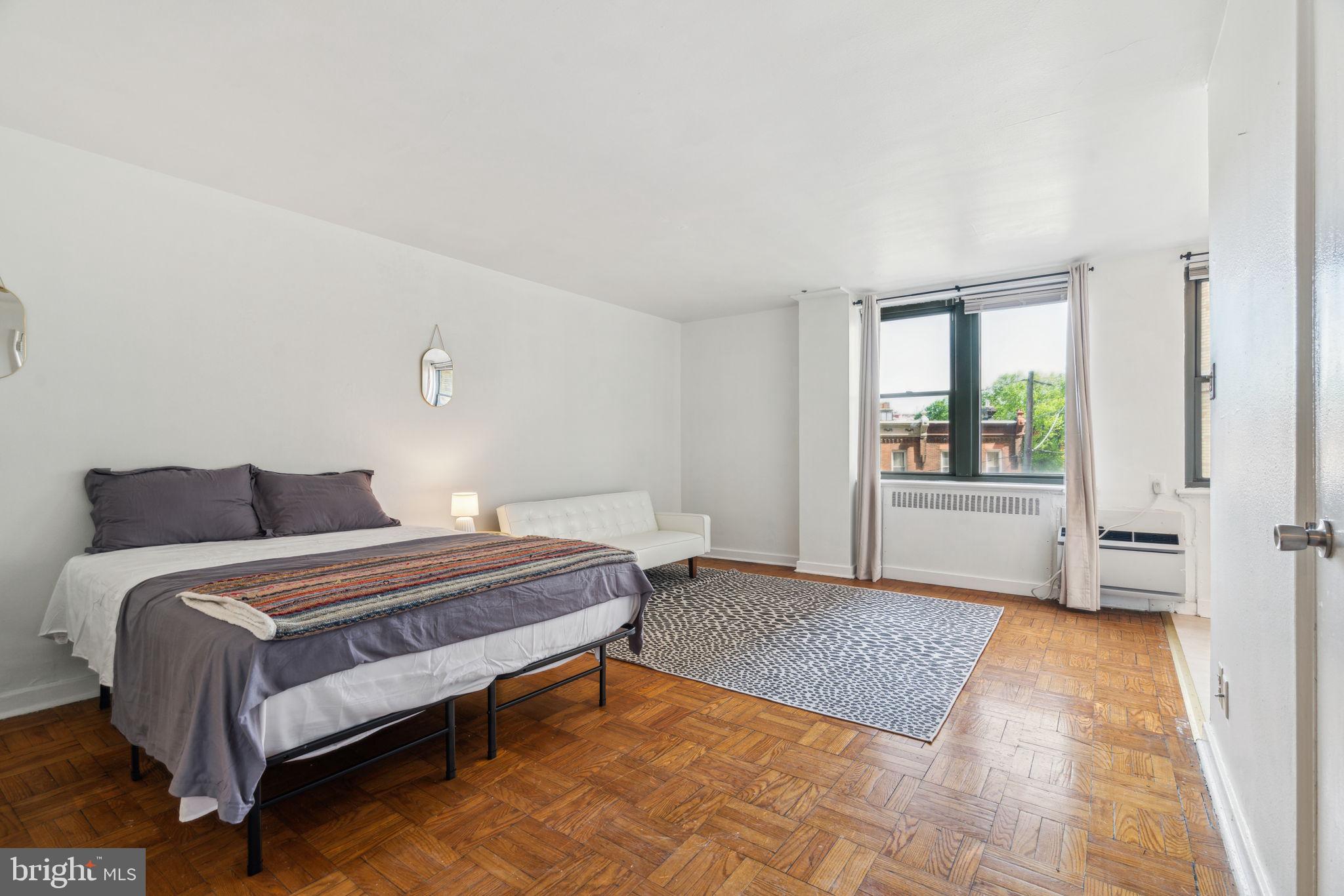 ART MUSEUM AREA - Residential