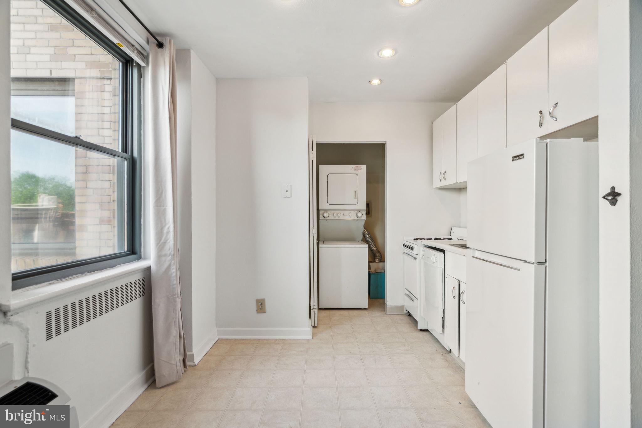 ART MUSEUM AREA - Residential