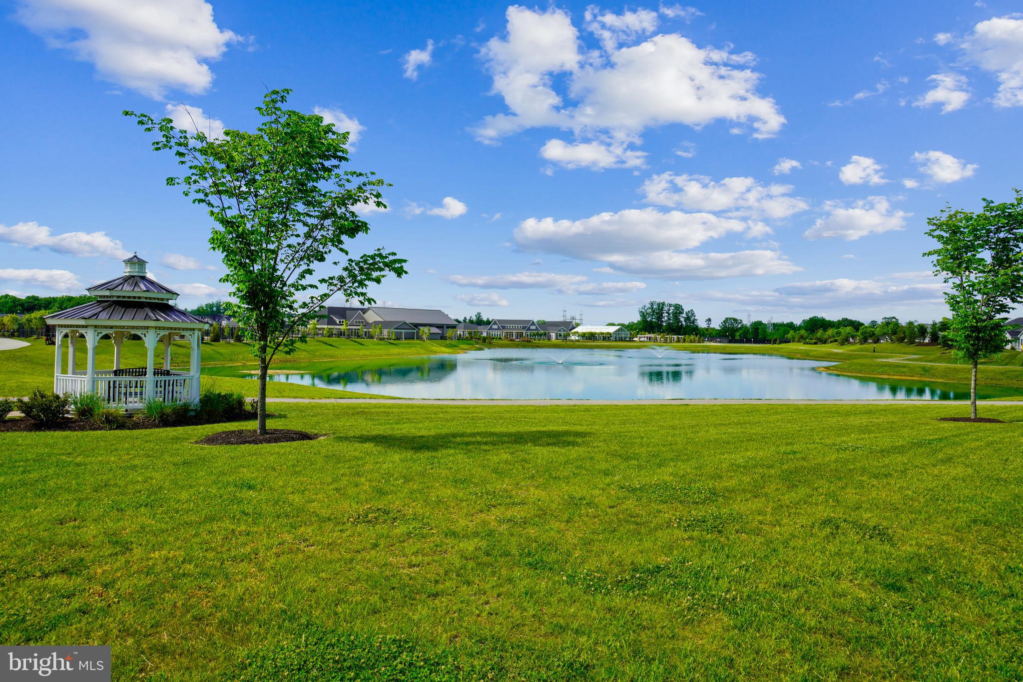 TWO RIVERS - Residential