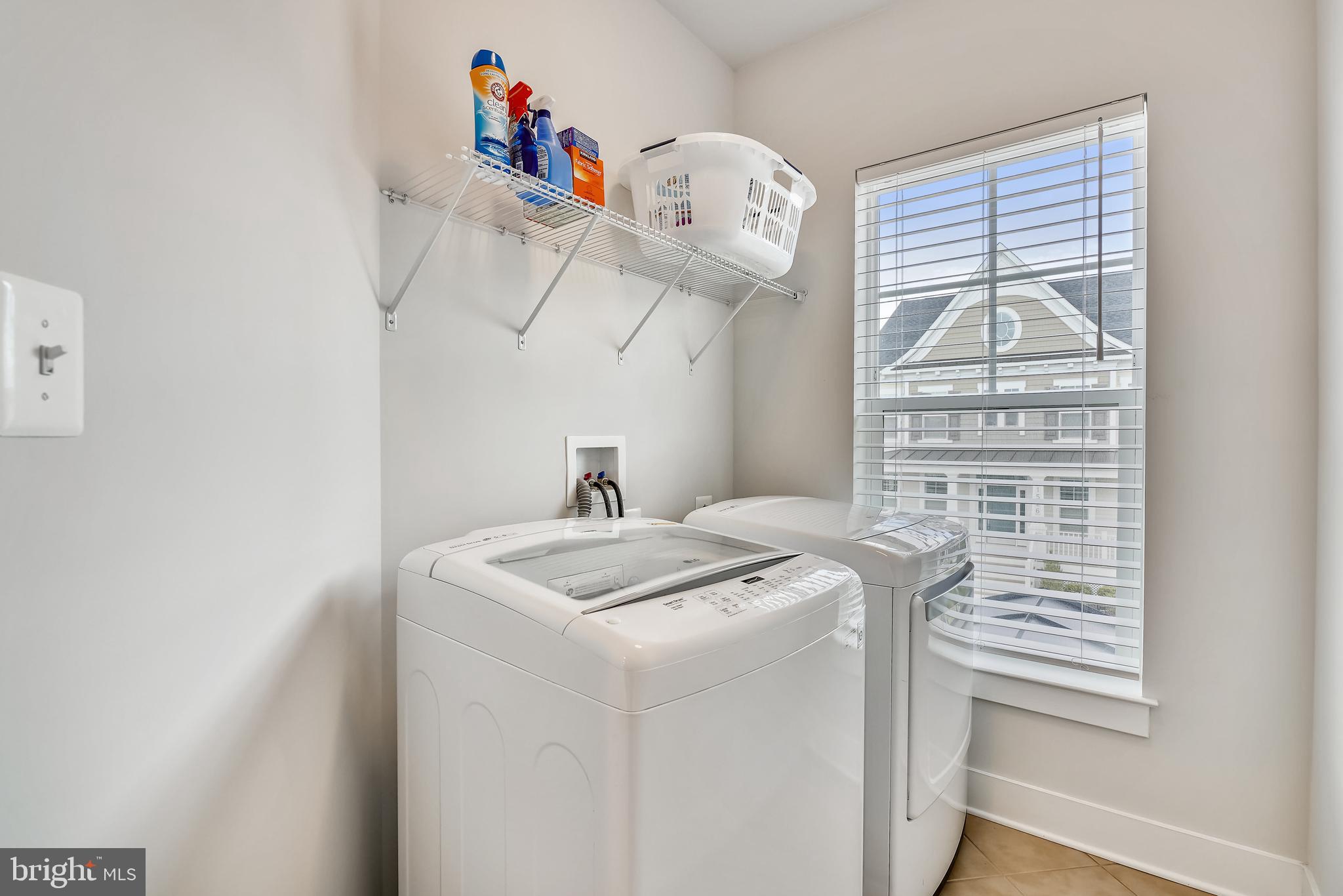 TWO RIVERS - Residential