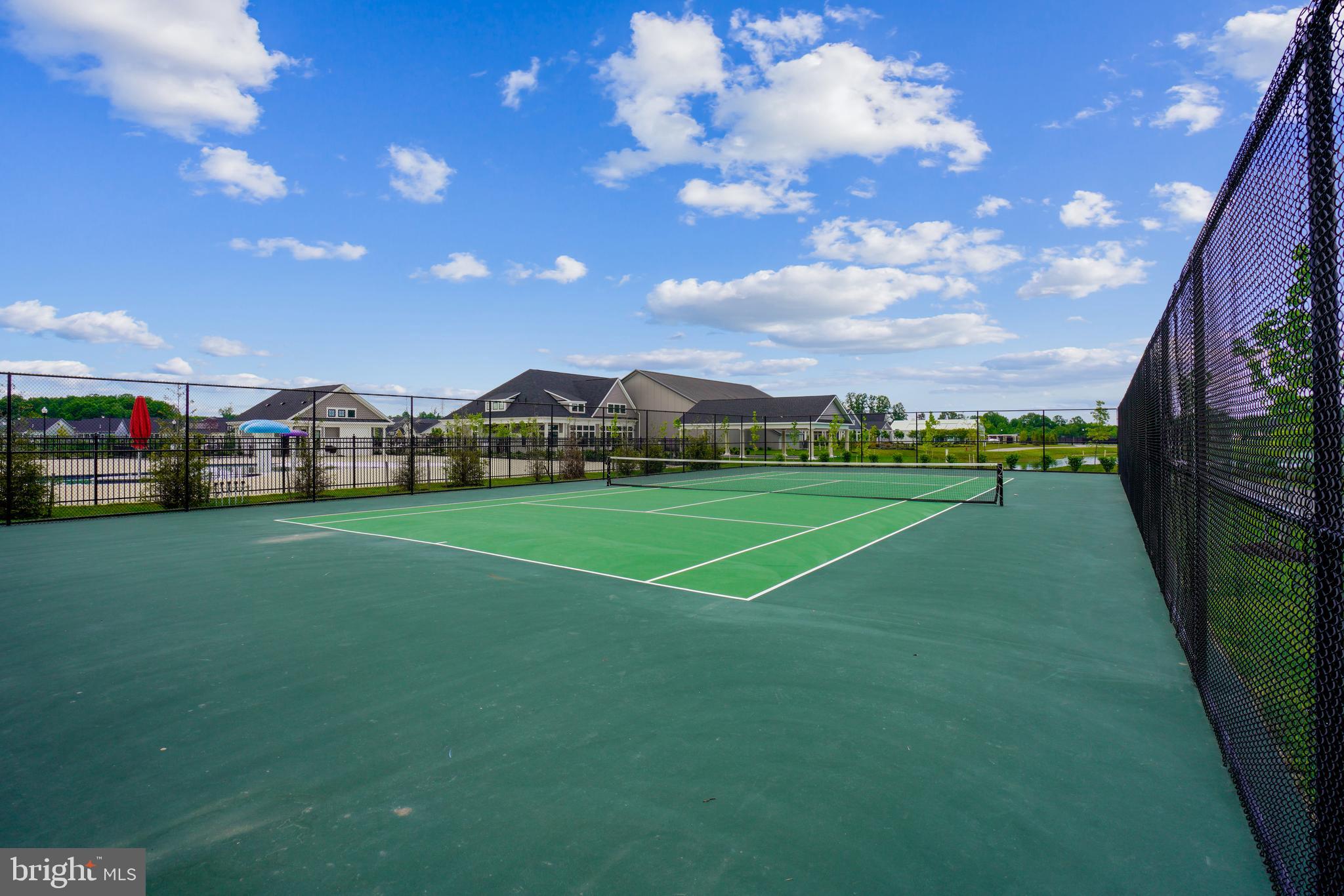 TWO RIVERS - Residential