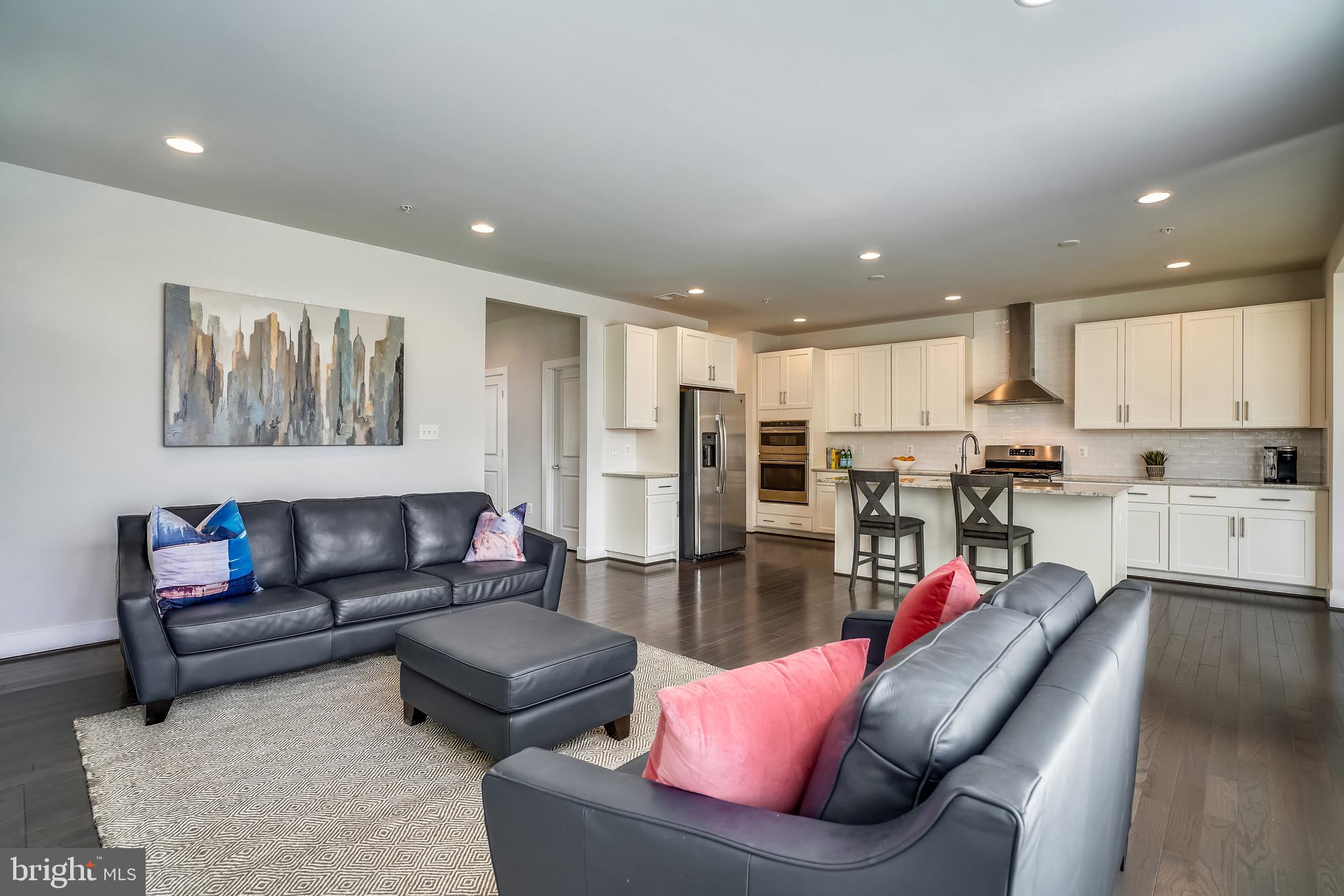 TWO RIVERS - Residential