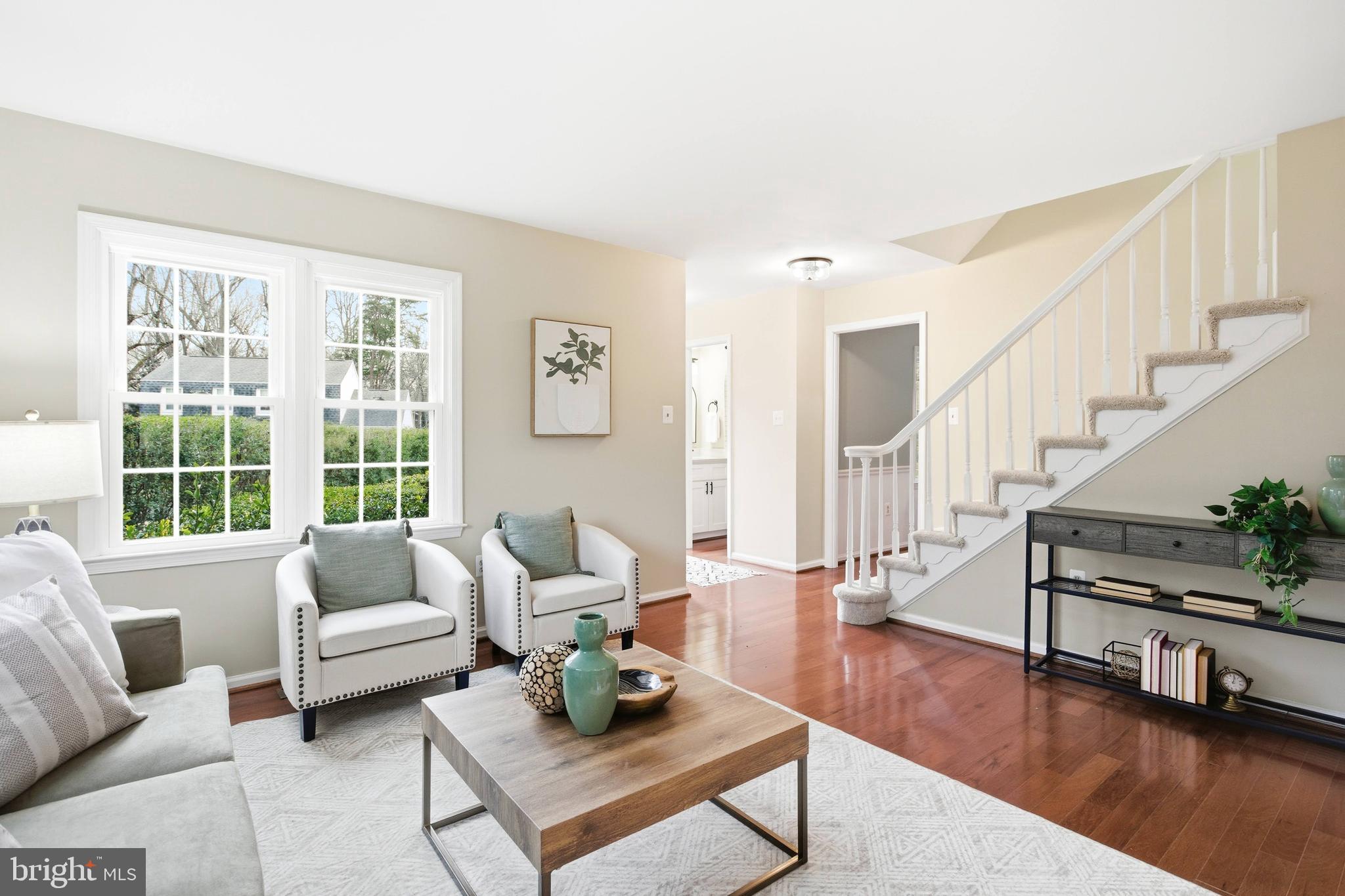 BURKE CENTRE - Residential