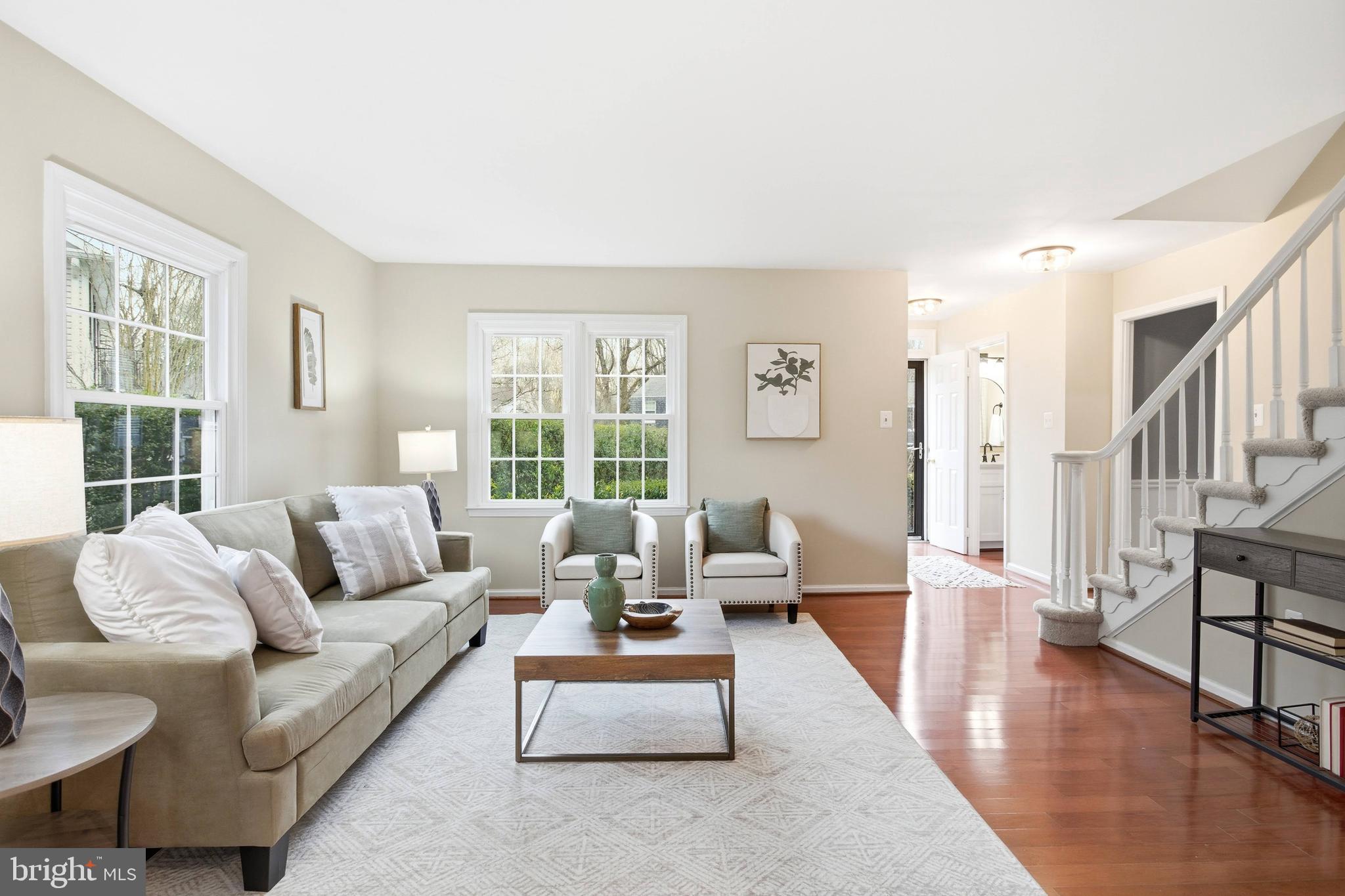 BURKE CENTRE - Residential