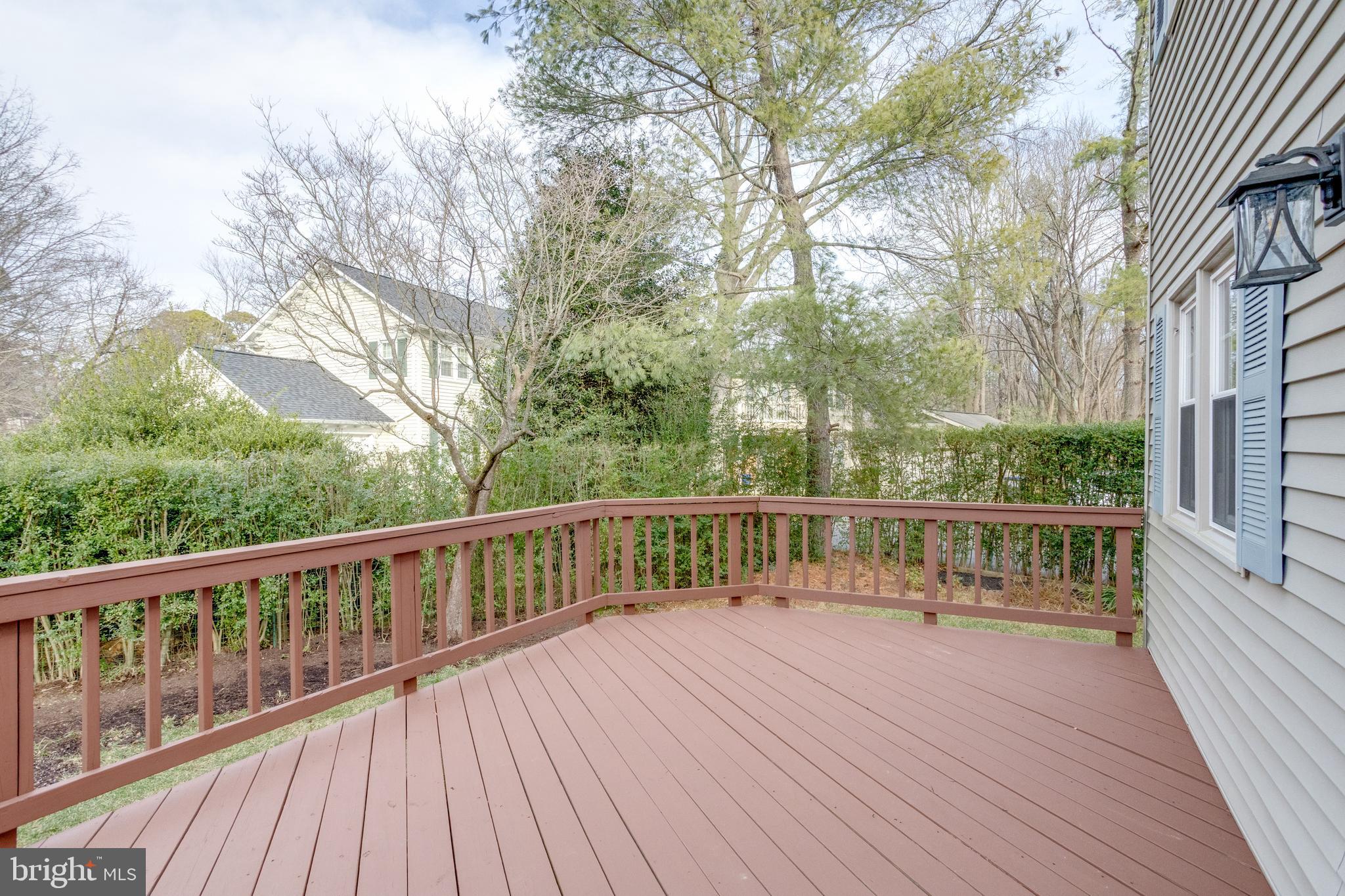 BURKE CENTRE - Residential