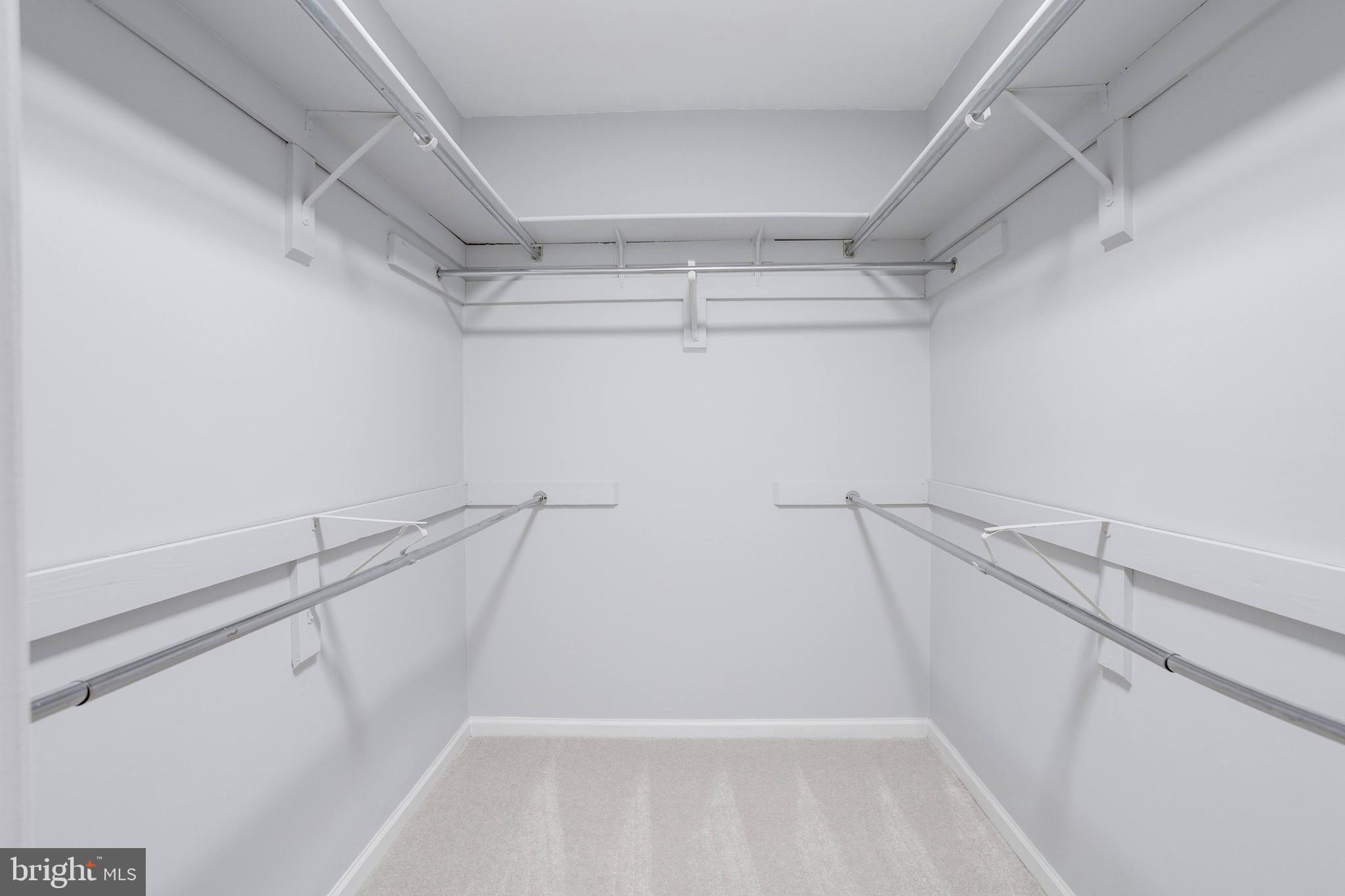 BURKE CENTRE - Residential