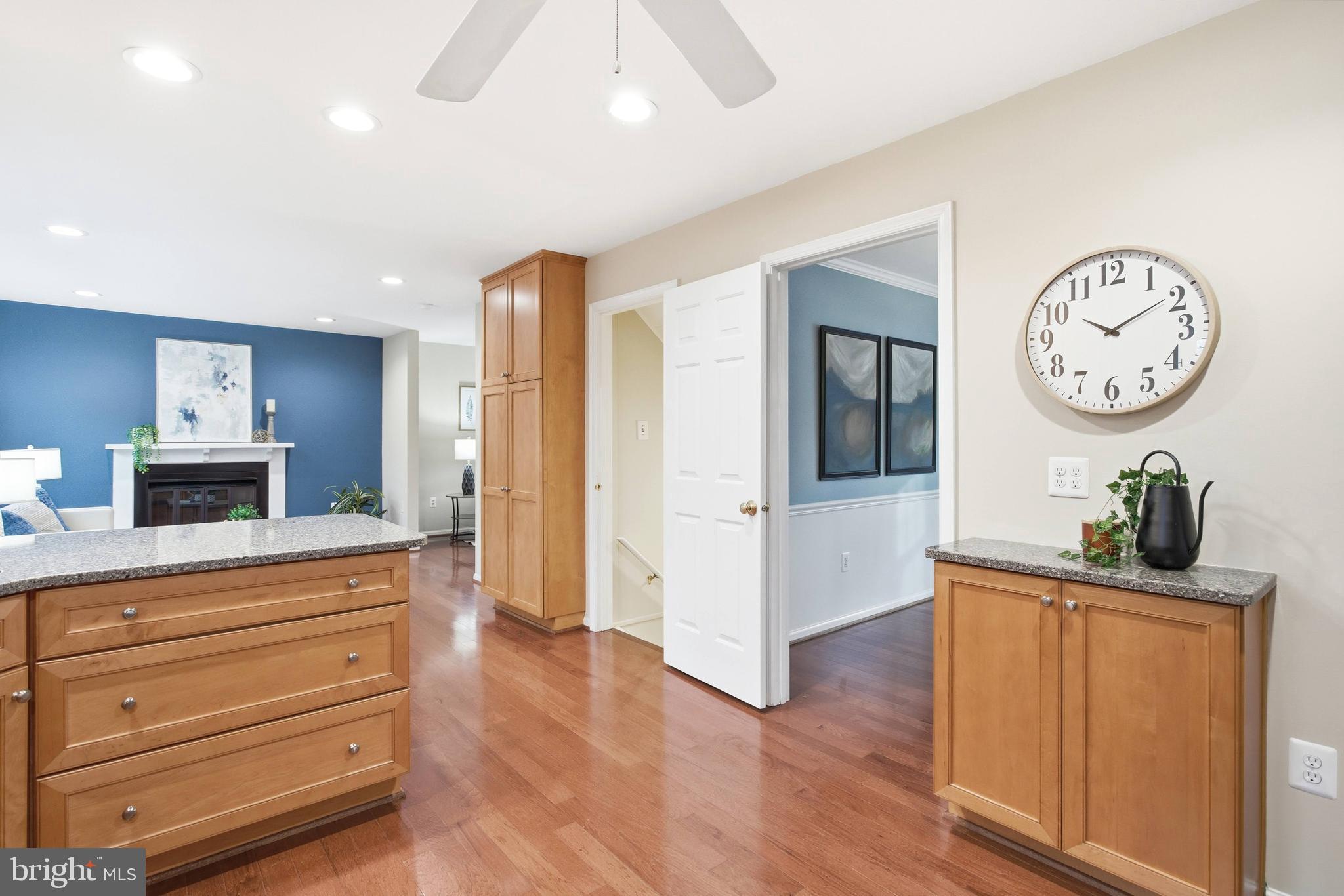 BURKE CENTRE - Residential