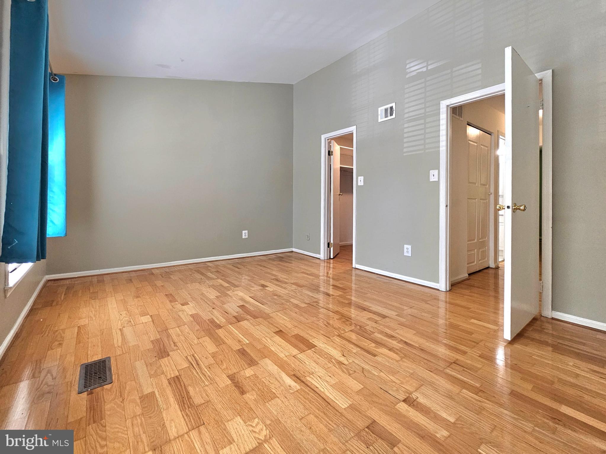 SPRINGFIELD OAKS - Residential Lease