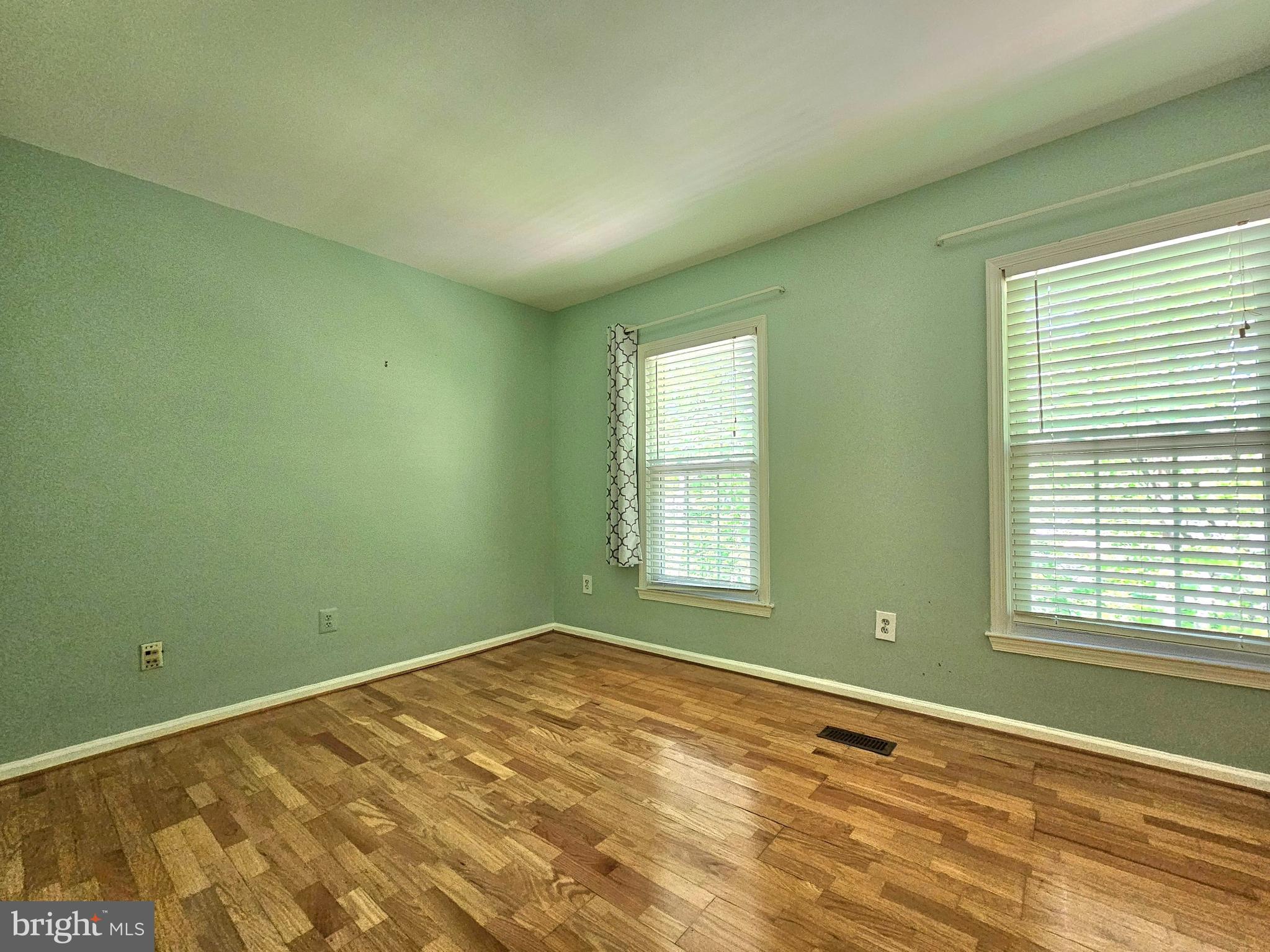 SPRINGFIELD OAKS - Residential Lease