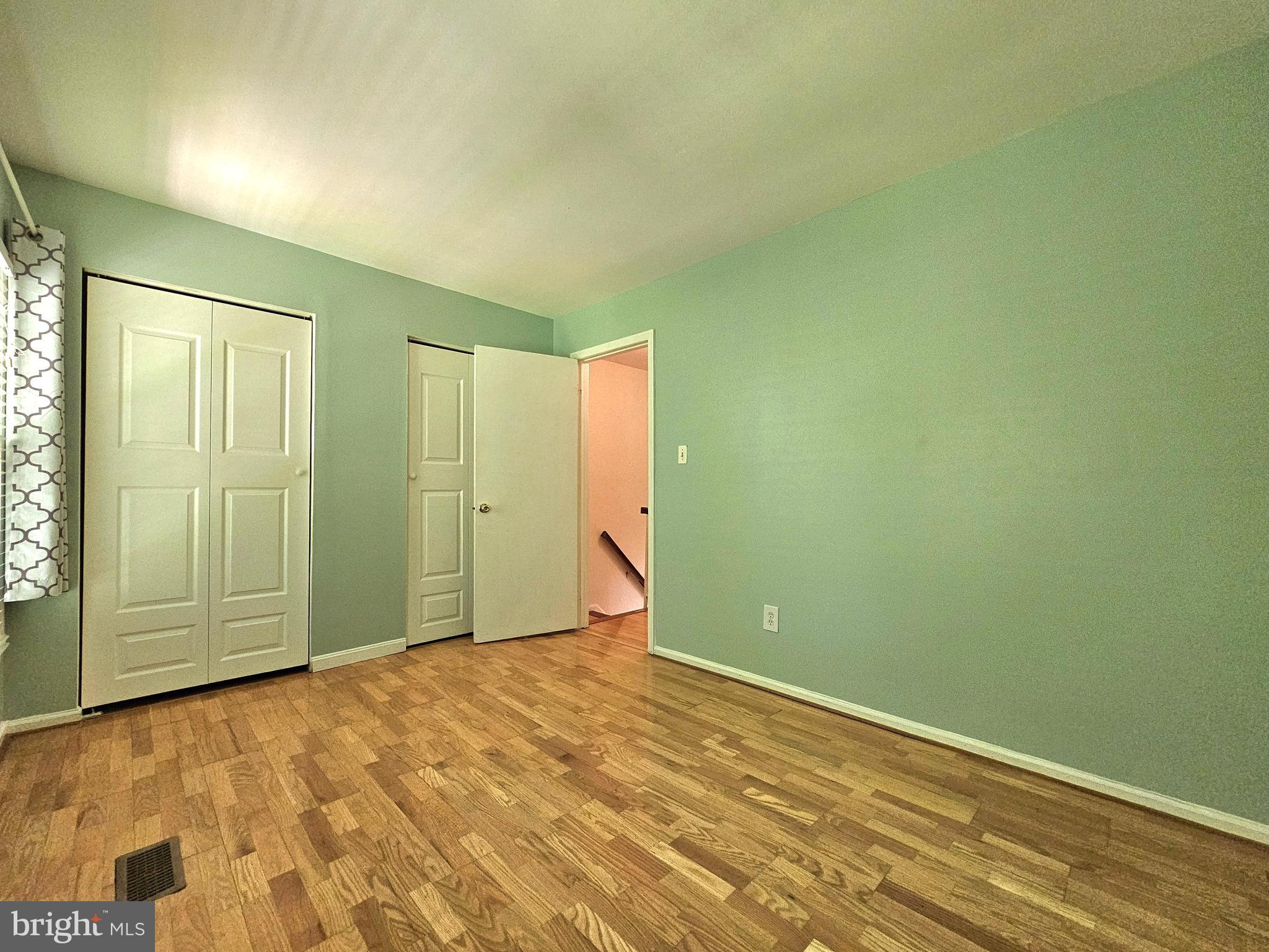 SPRINGFIELD OAKS - Residential Lease