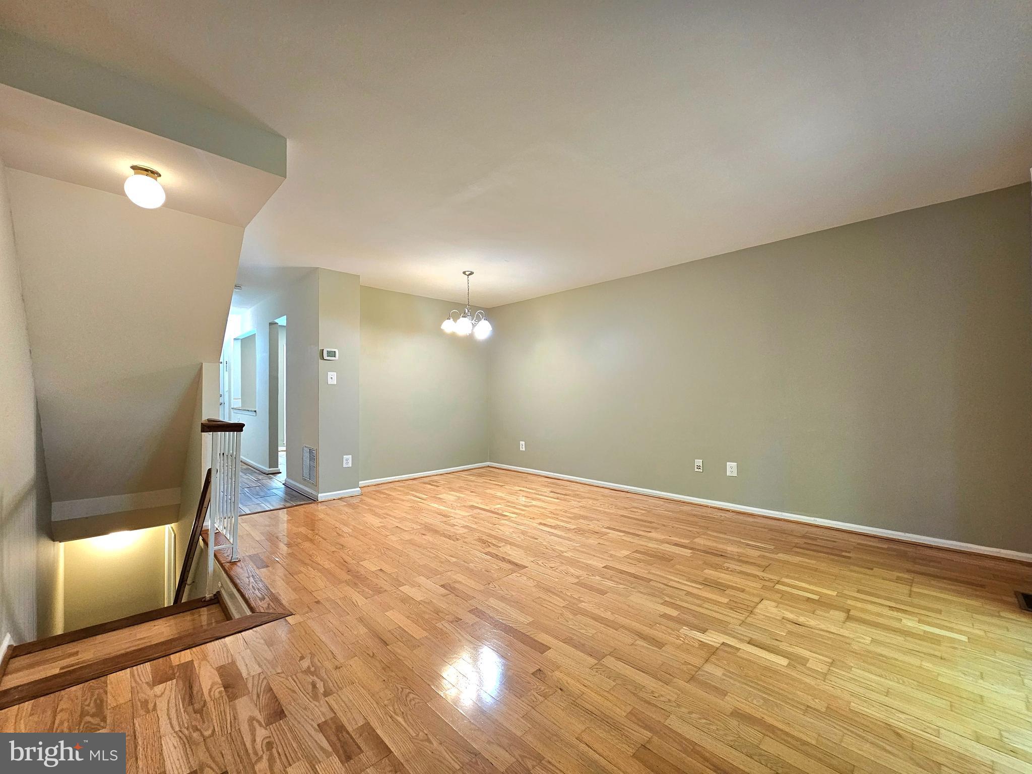 SPRINGFIELD OAKS - Residential Lease