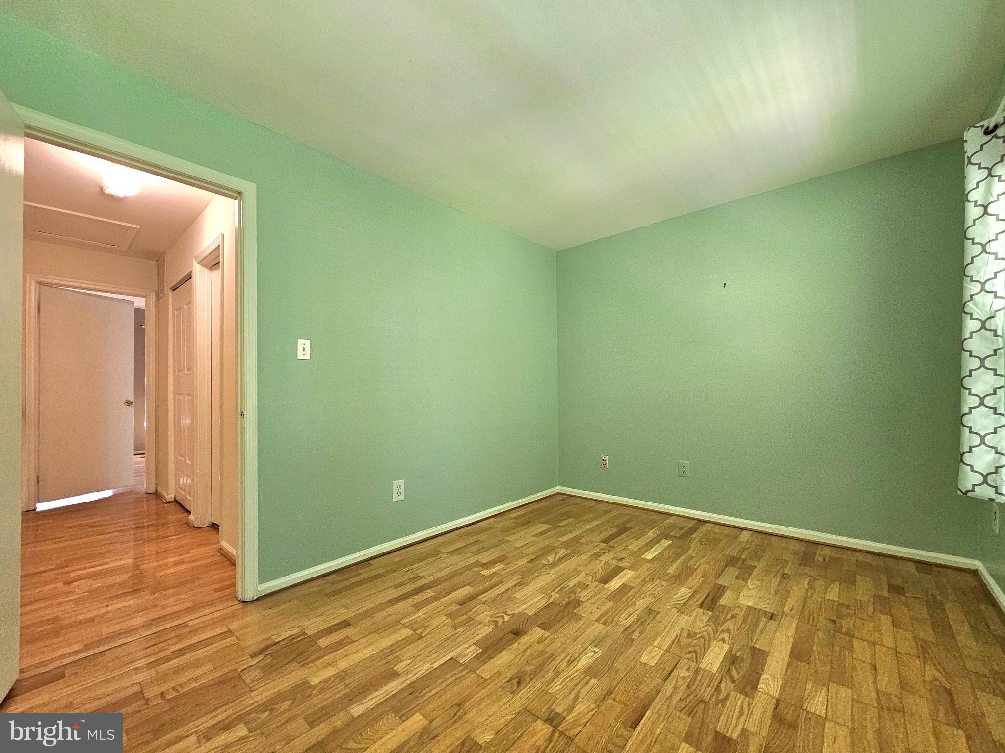 SPRINGFIELD OAKS - Residential Lease