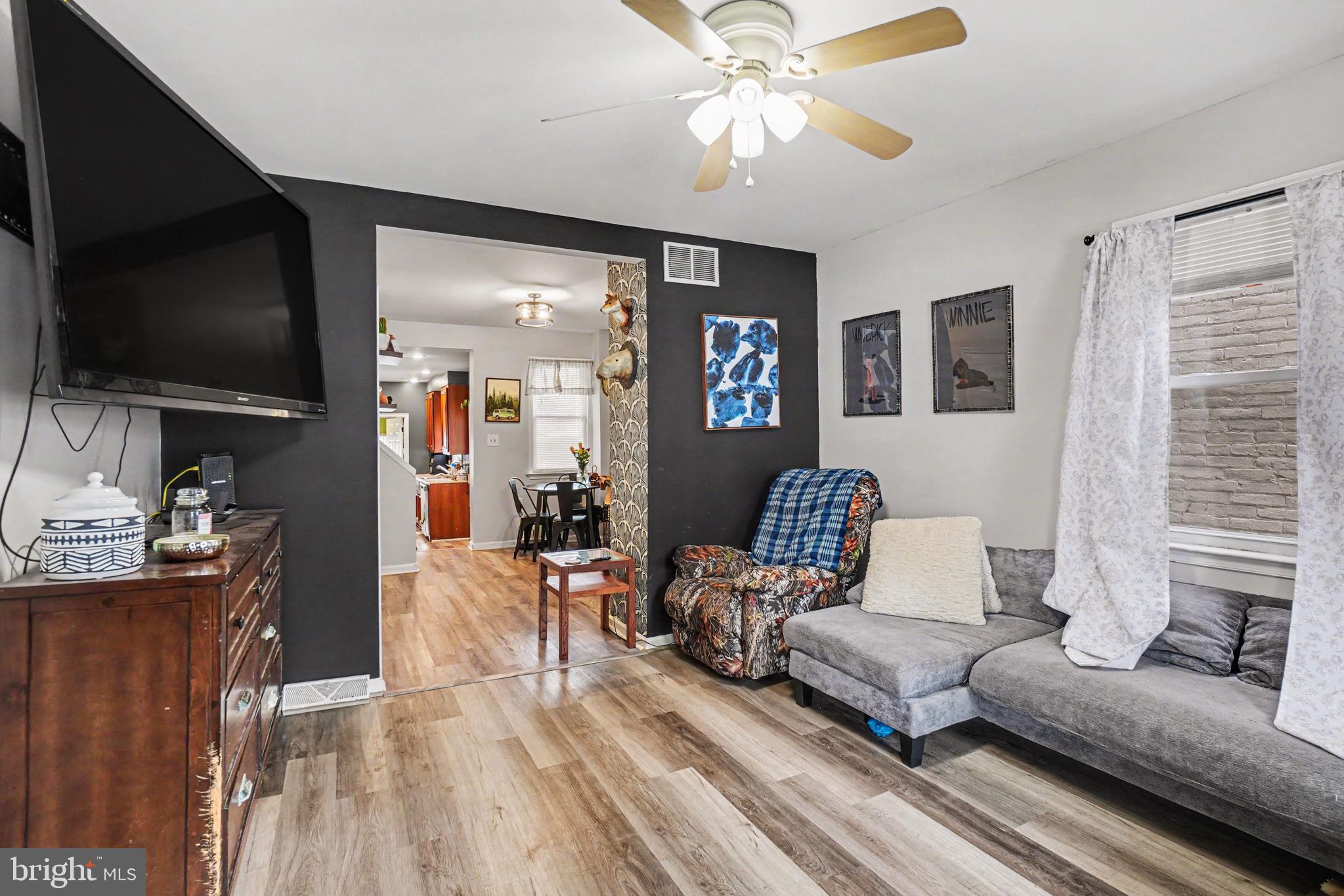 315 W HIGH STREET