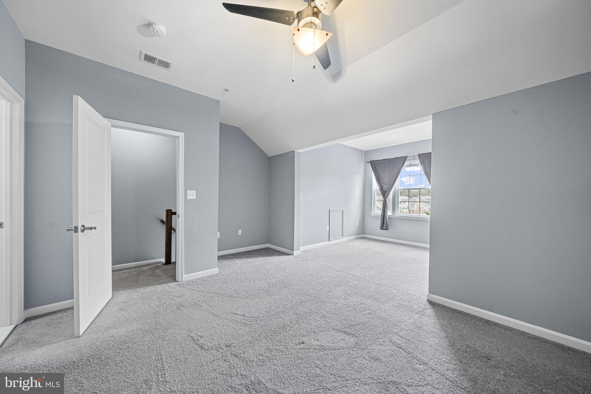 THE VILLAGES OF STEEPLECHASE - Residential